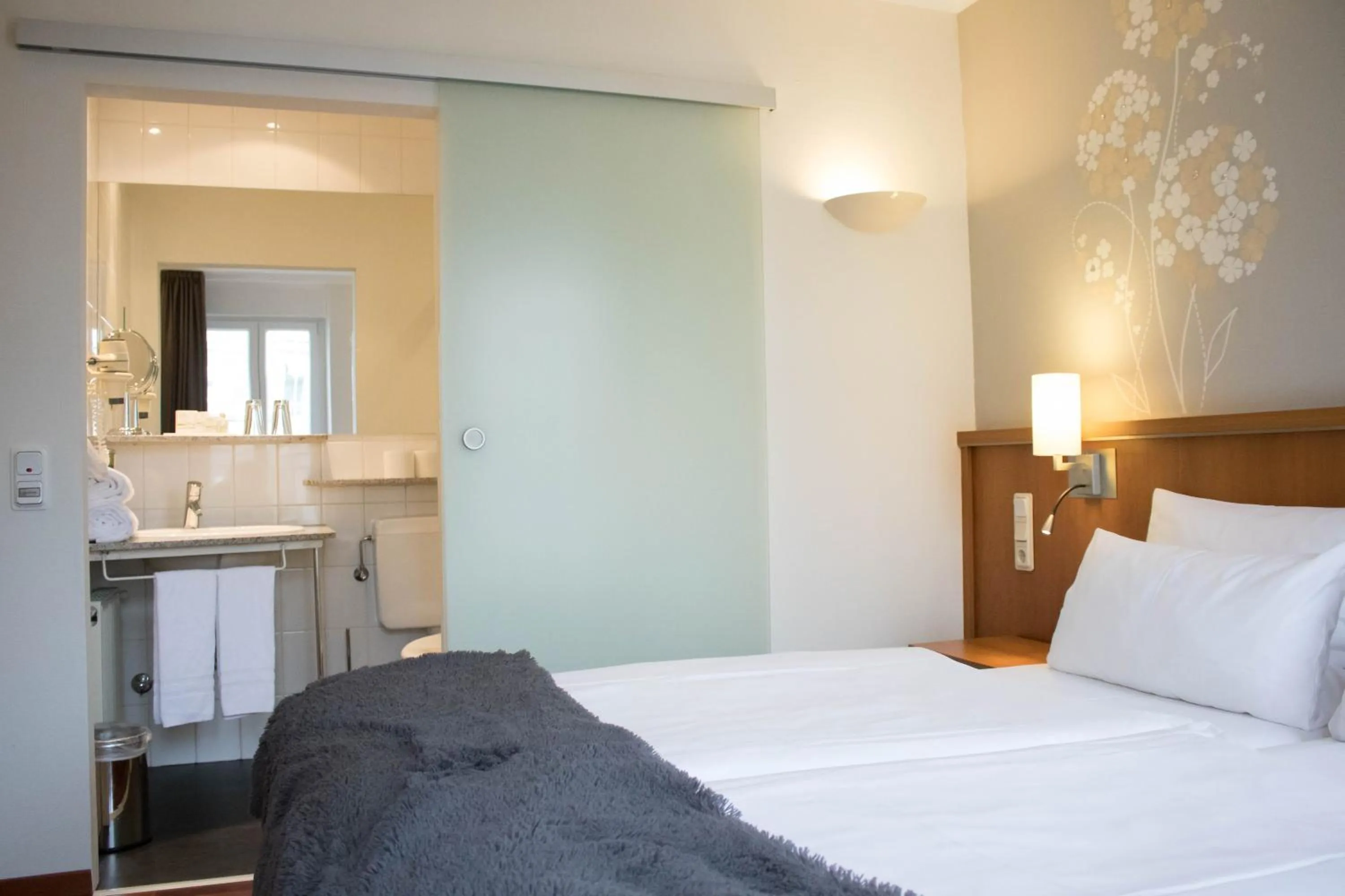 Bed in Domicil Leidinger