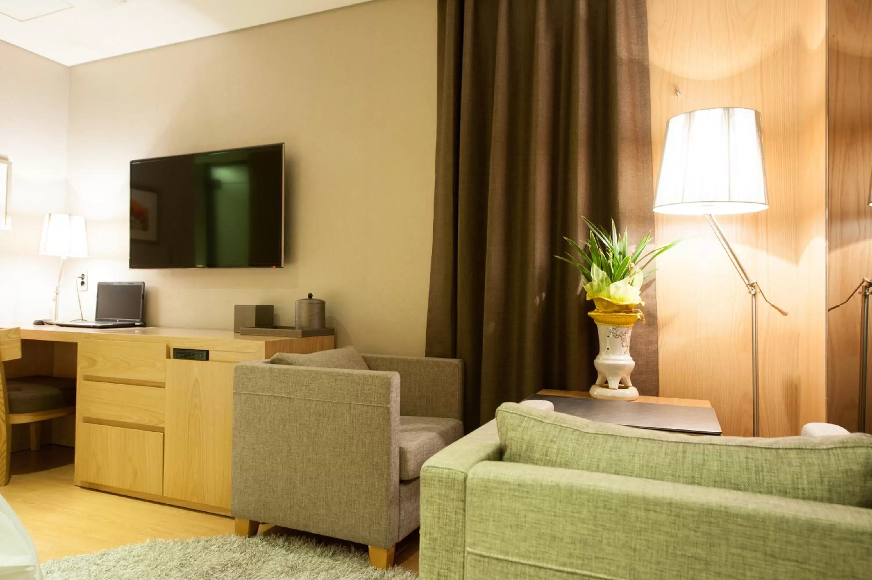 TV and multimedia in Rian Hotel