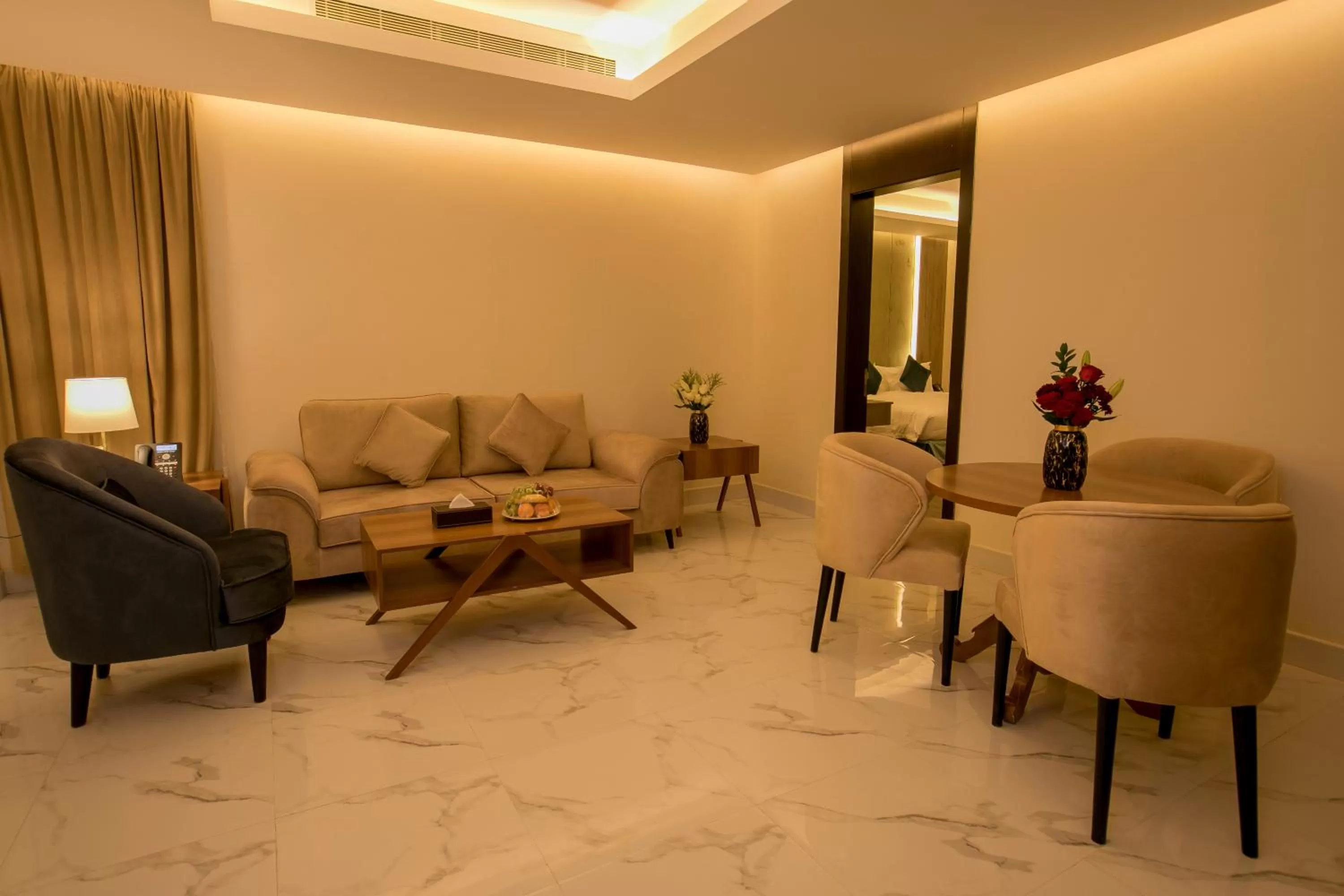 Luxury Night Al Munsiyah