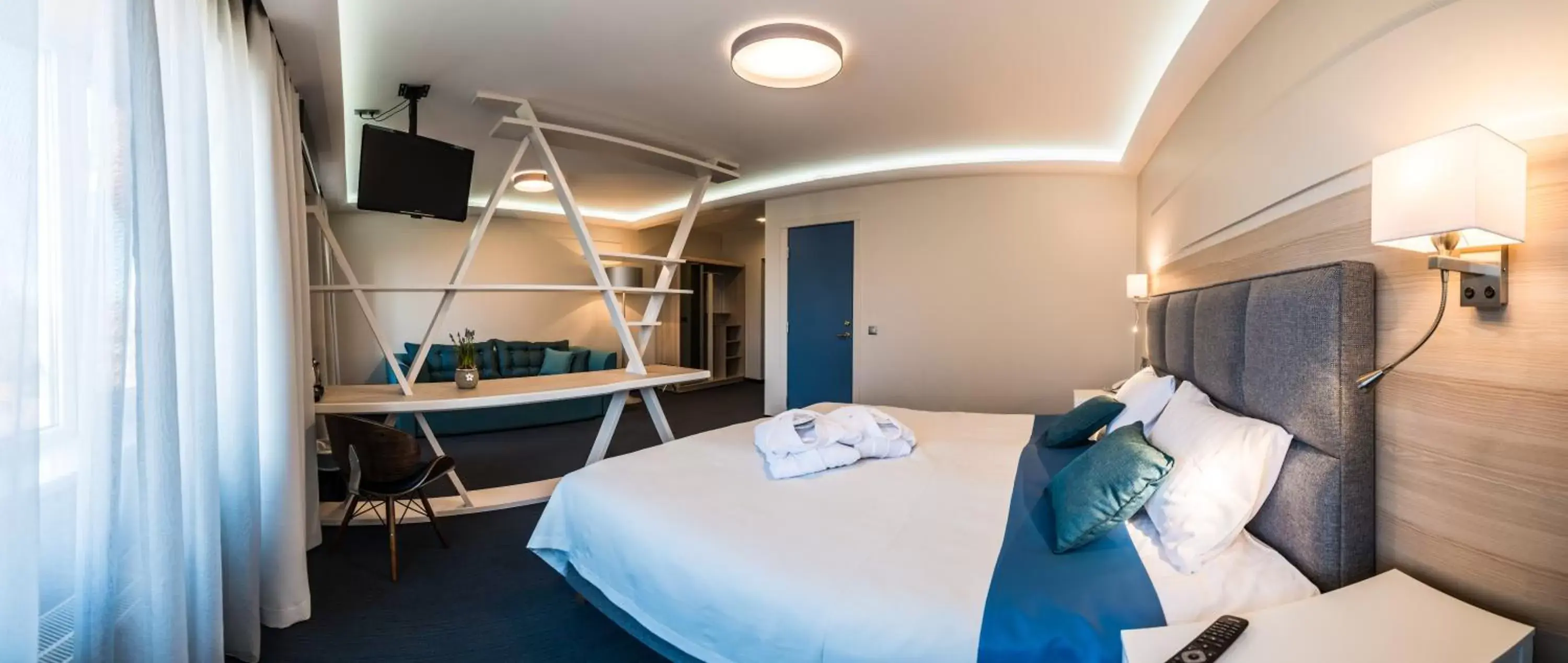 Junior Suite in Amrita Hotel Junior Suite in Amrita Hotel