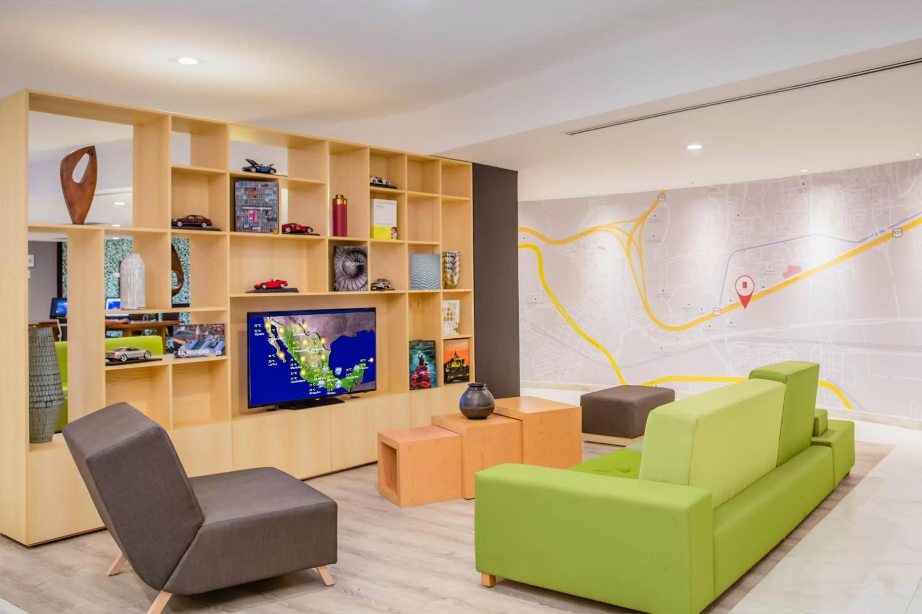 Decorative detail in Fiesta Inn Express Perinorte