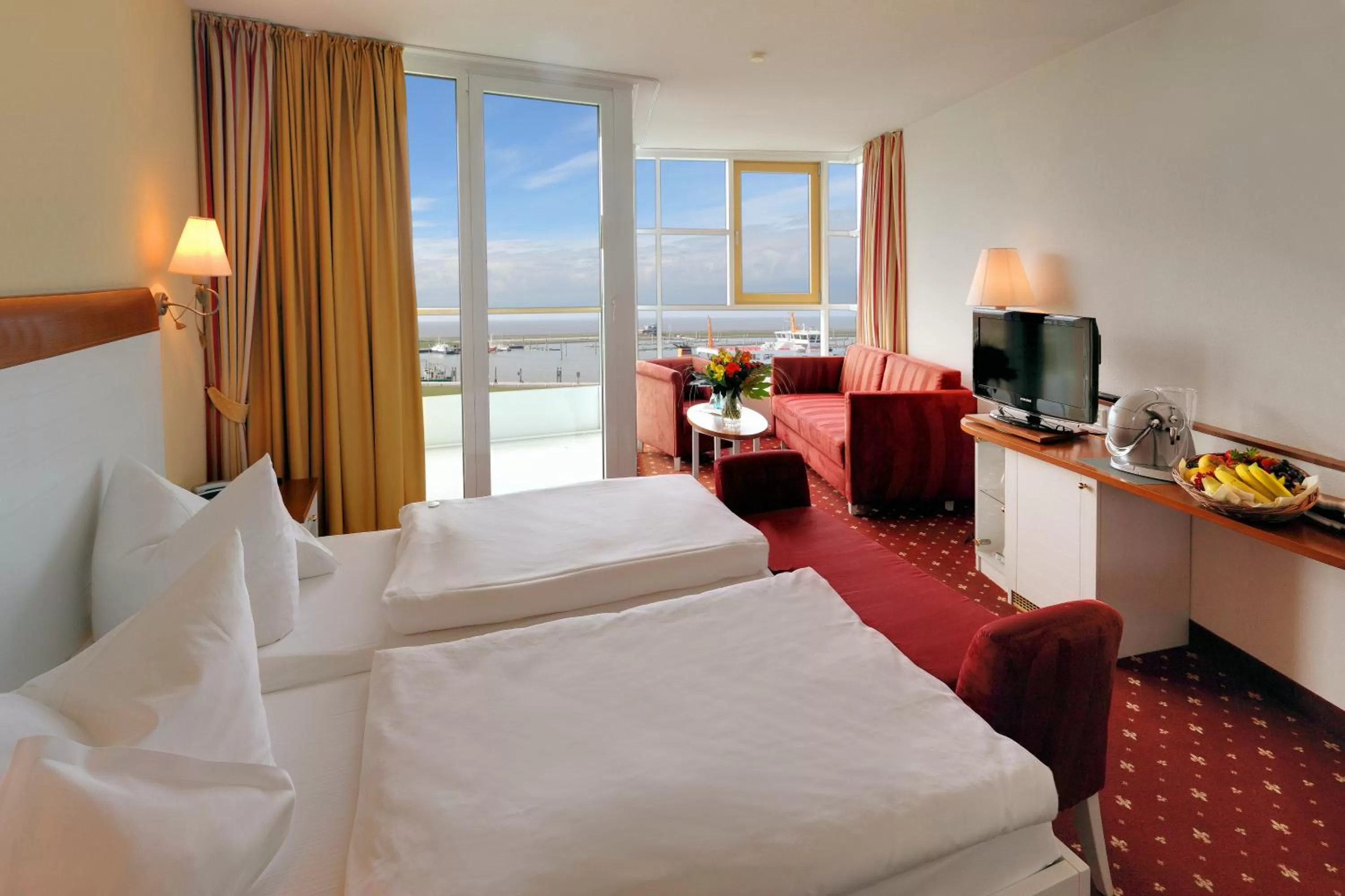 Photo of the whole room, Bed in Hotel Fährhaus