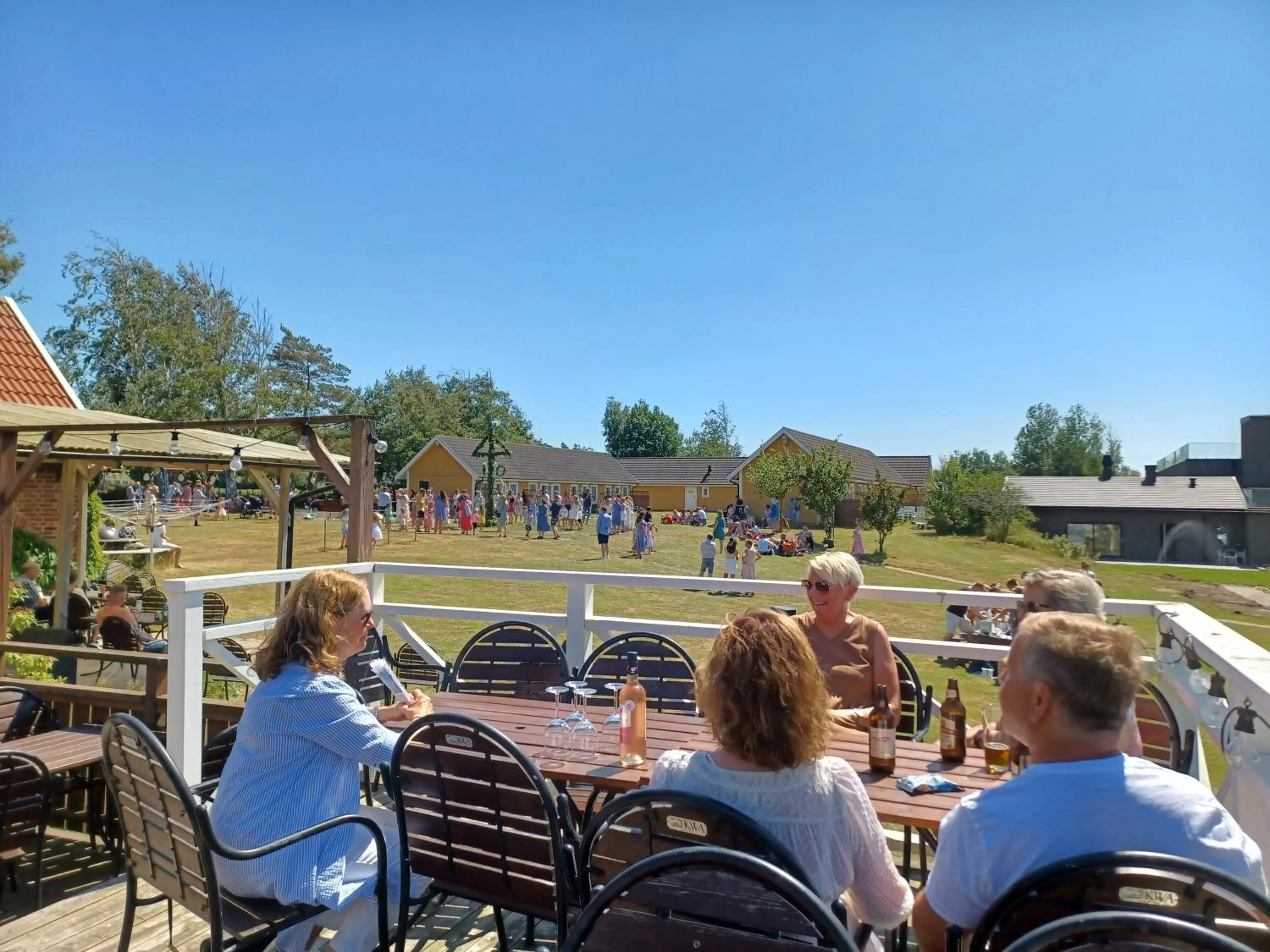 Restaurant/places to eat in Solstickan Hotell & Vandrarhem