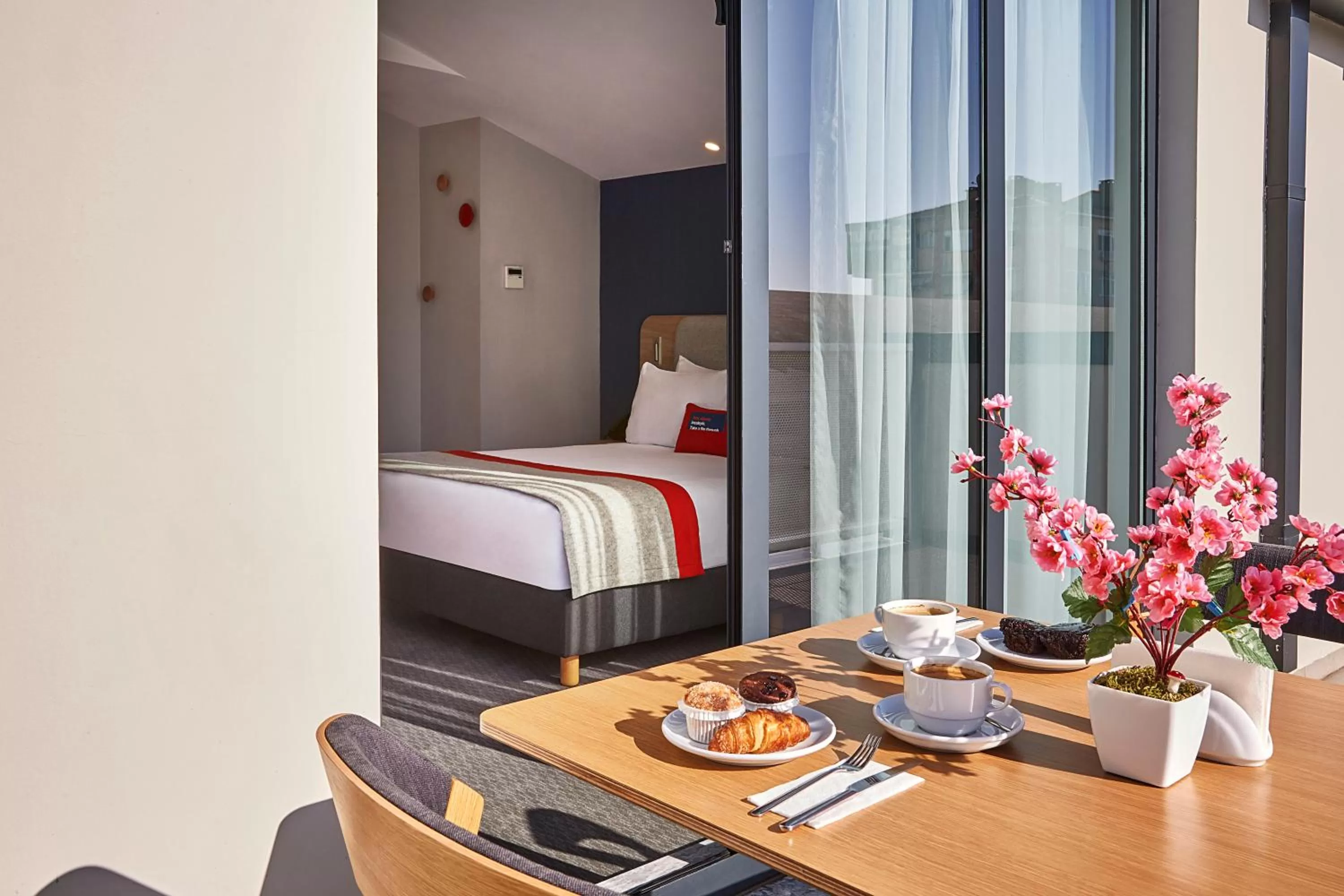 Photo of the whole room, Bed in Holiday Inn Express - Istanbul - Atakoy Metro by IHG