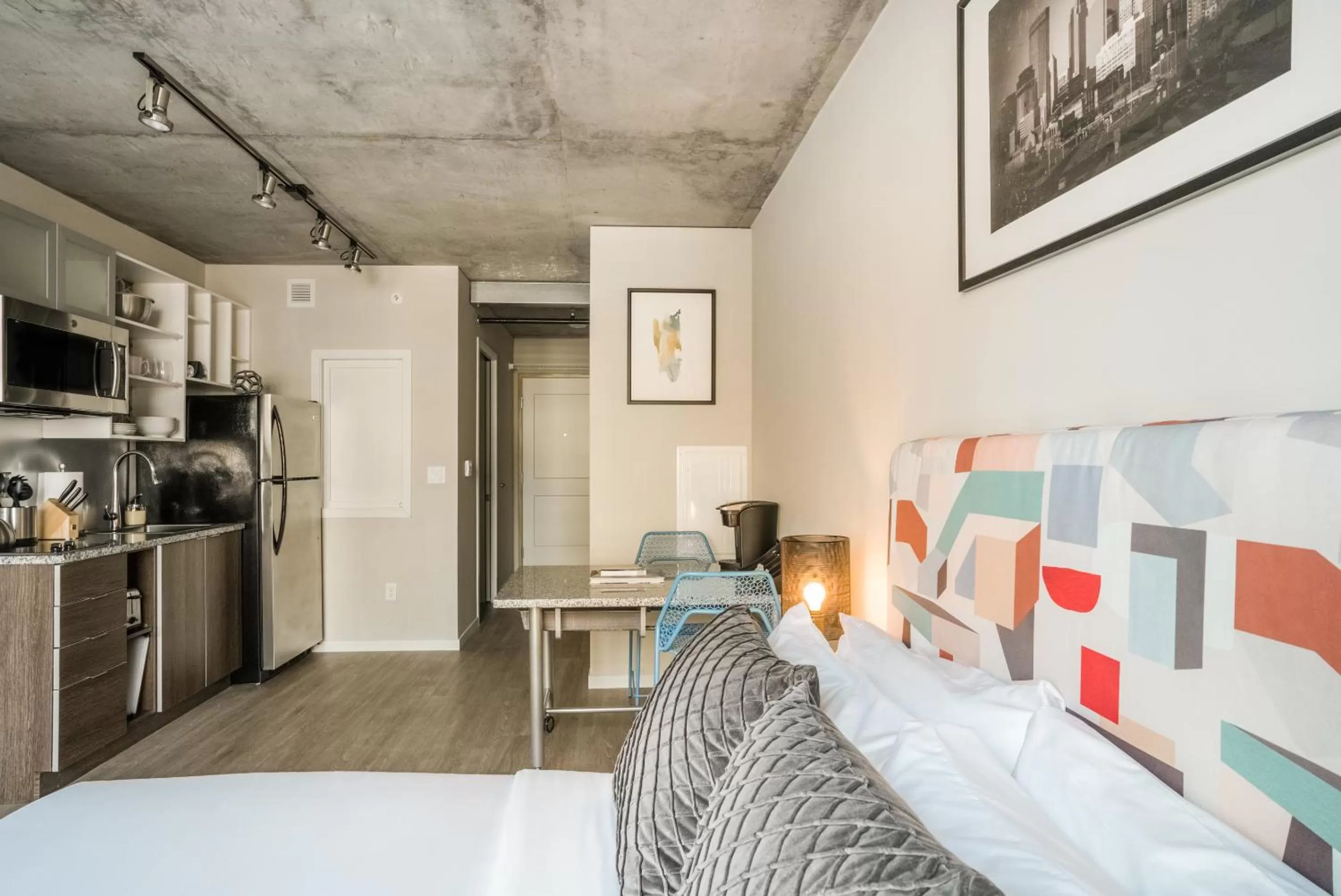 Seating Area in Mint House Minneapolis - Downtown West