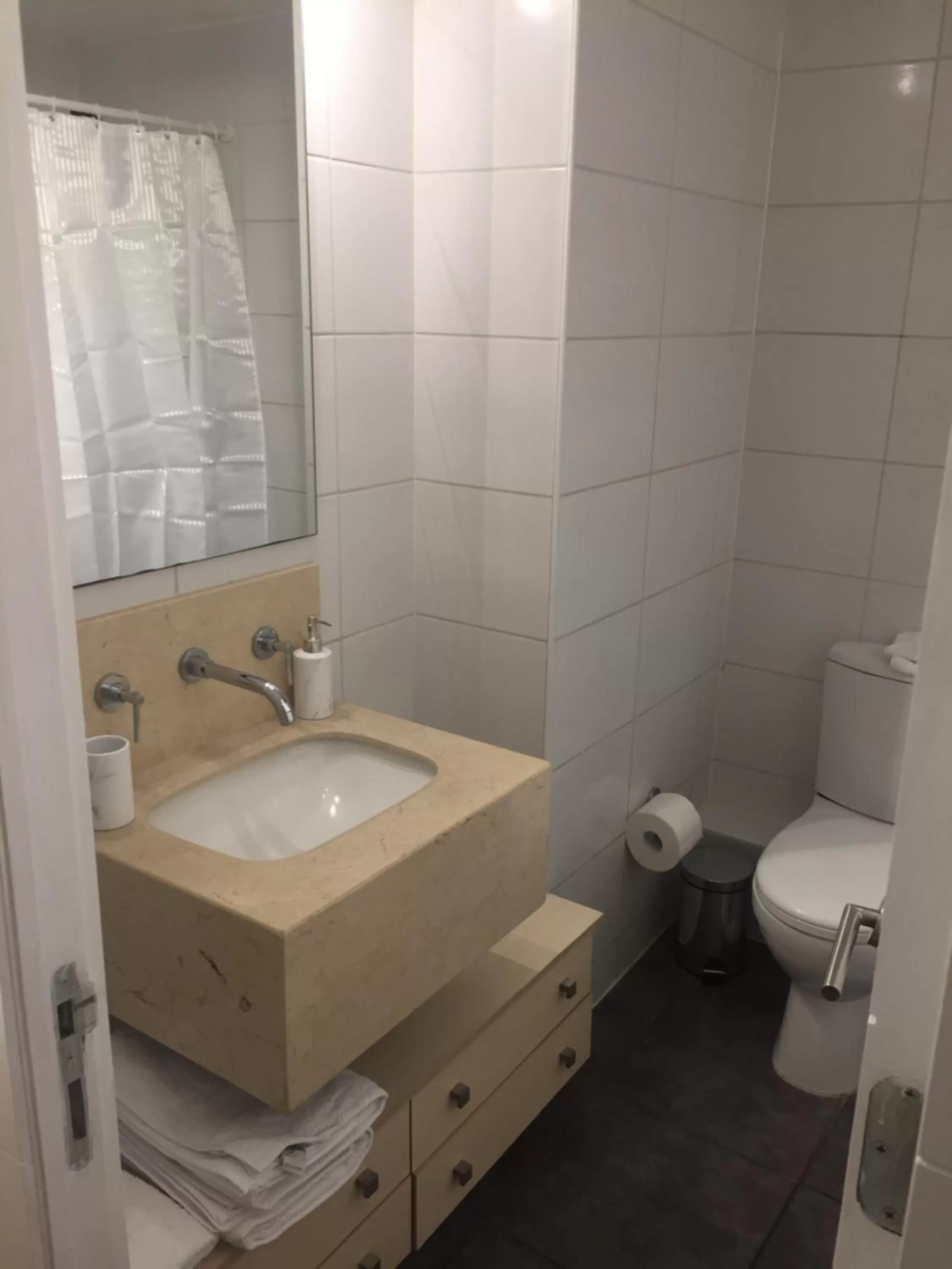 Bathroom in Apart Lyon Suite