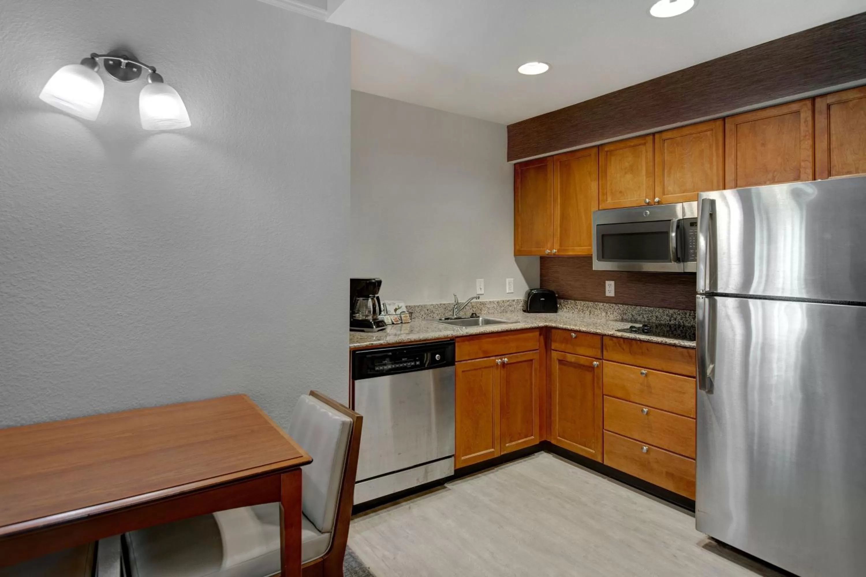 Kitchen or kitchenette in Residence Inn by Marriott Morgantown Medical Center Area