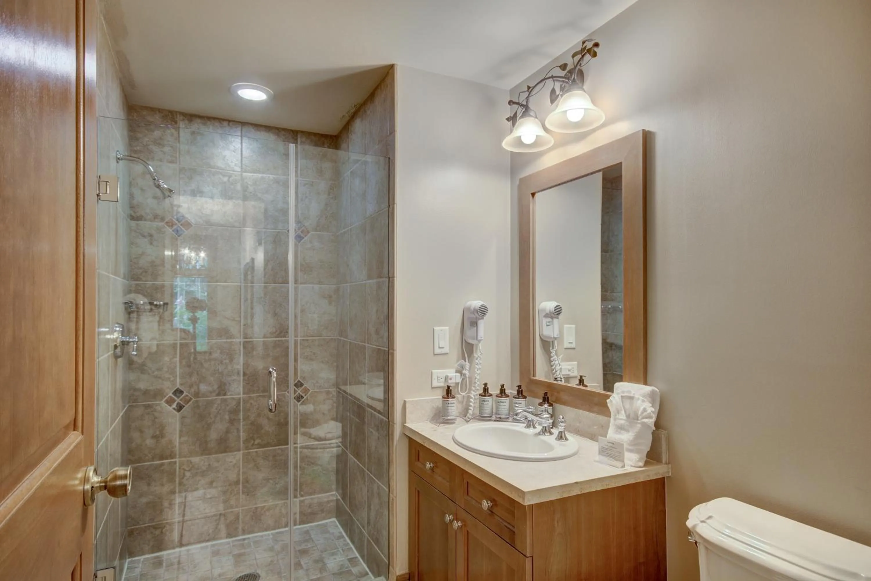 Timbers & Lone Eagle by Vail Resorts