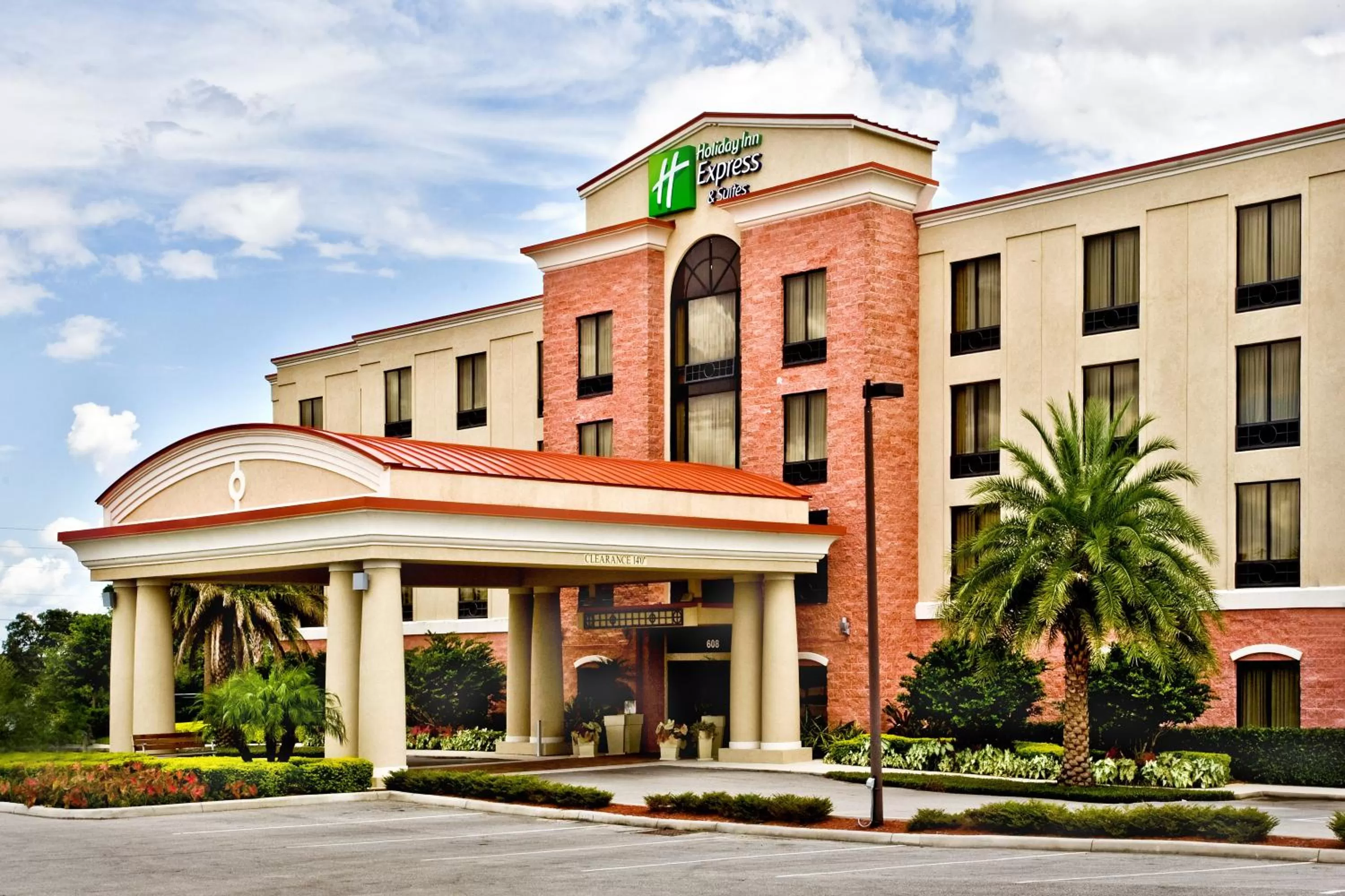 Property building in Holiday Inn Express & Suites Lake Placid by IHG