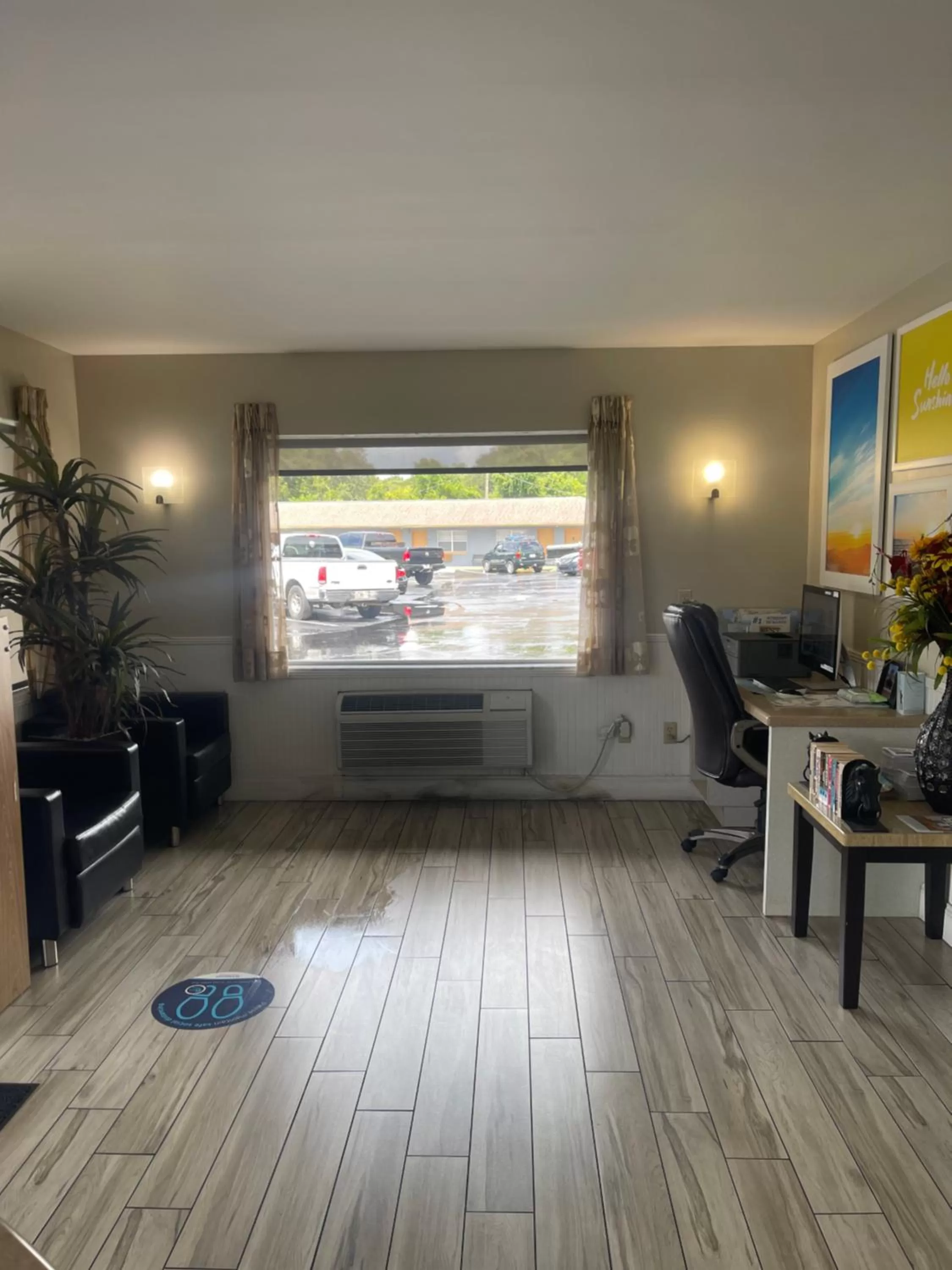 Lobby or reception in Blue Spring Inn Orange City