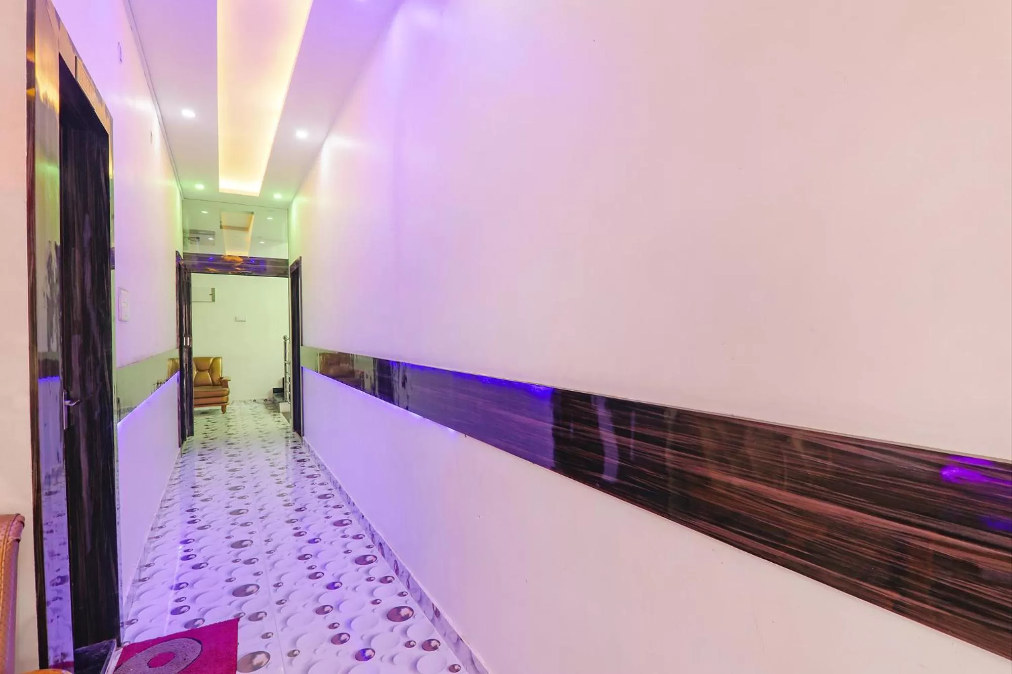 Lobby or reception in FabHotel Lumbini International