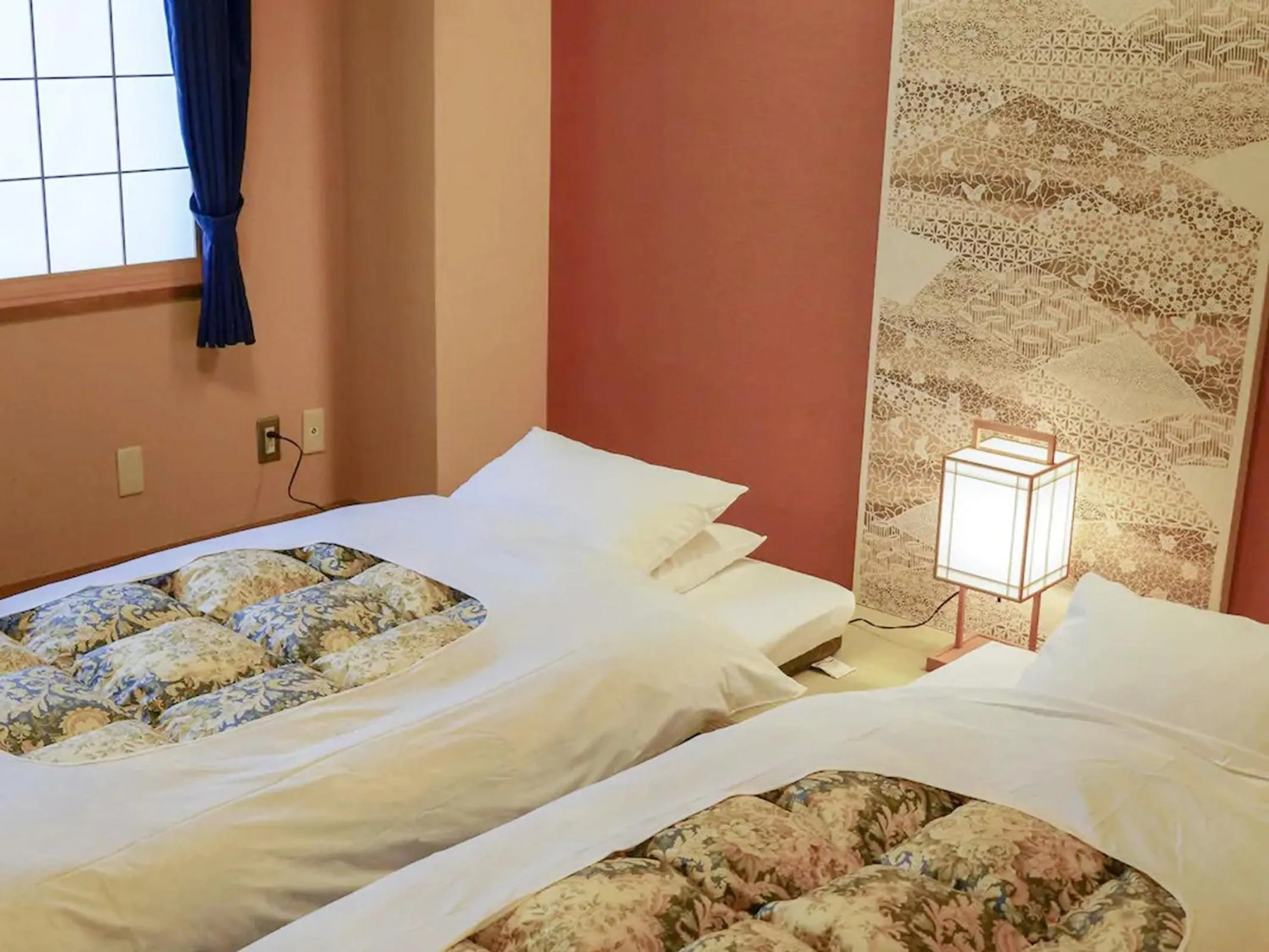 Bed in Ryokan Kamogawa Asakusa