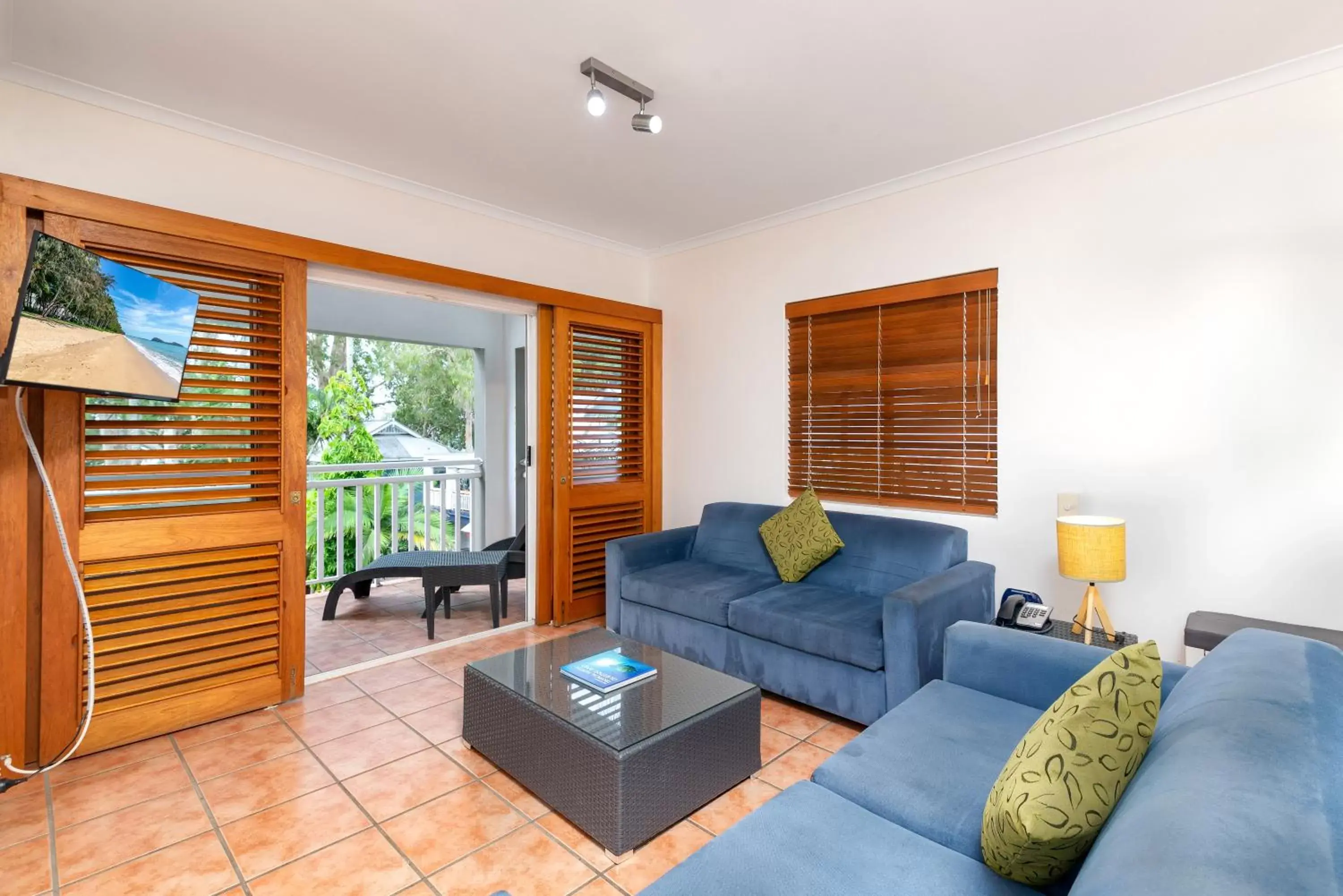 Two-Bedroom Suite in Paradise On The Beach Resort Two-Bedroom Suite in Paradise On The Beach Resort