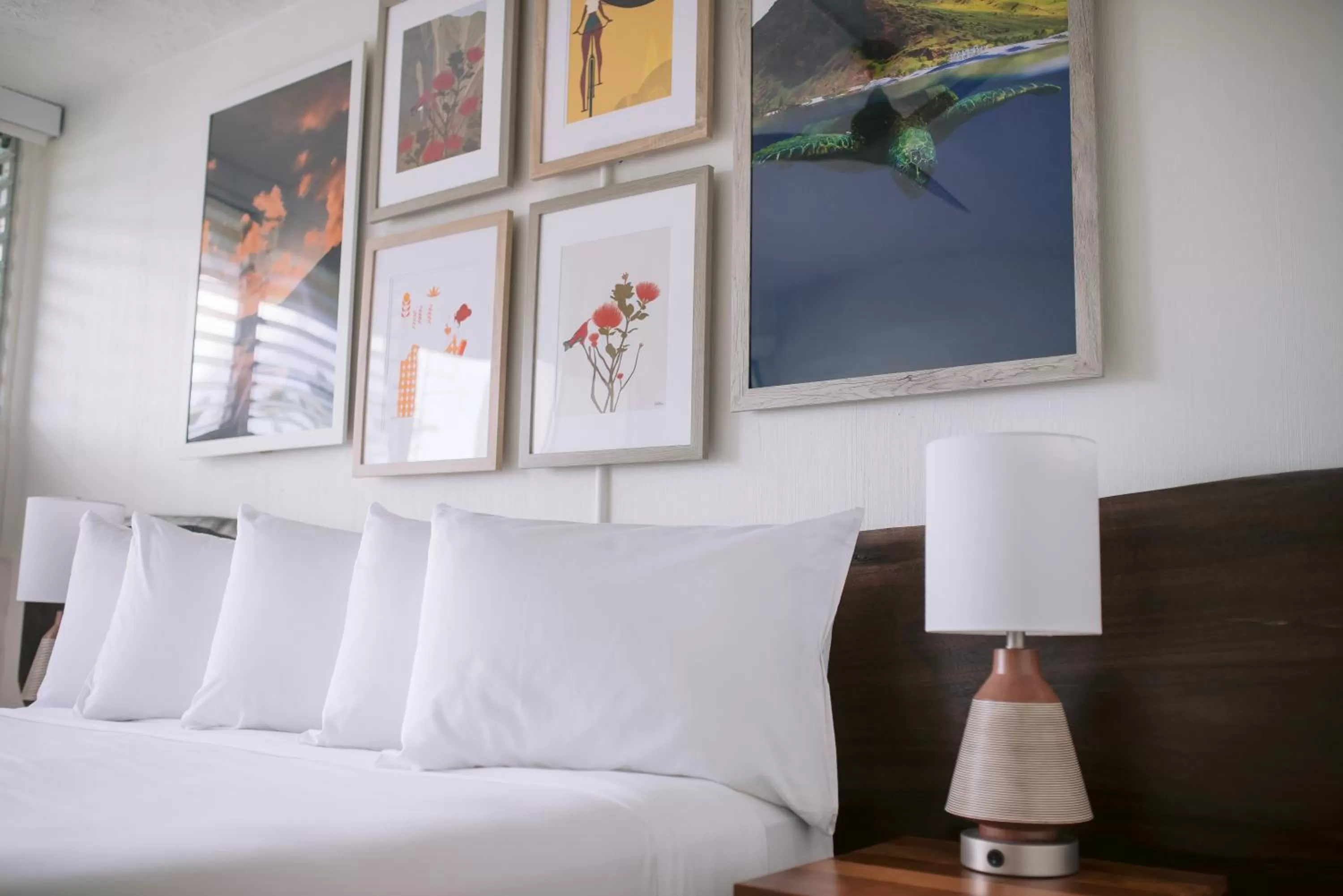 Bed in SCP Hilo Hotel