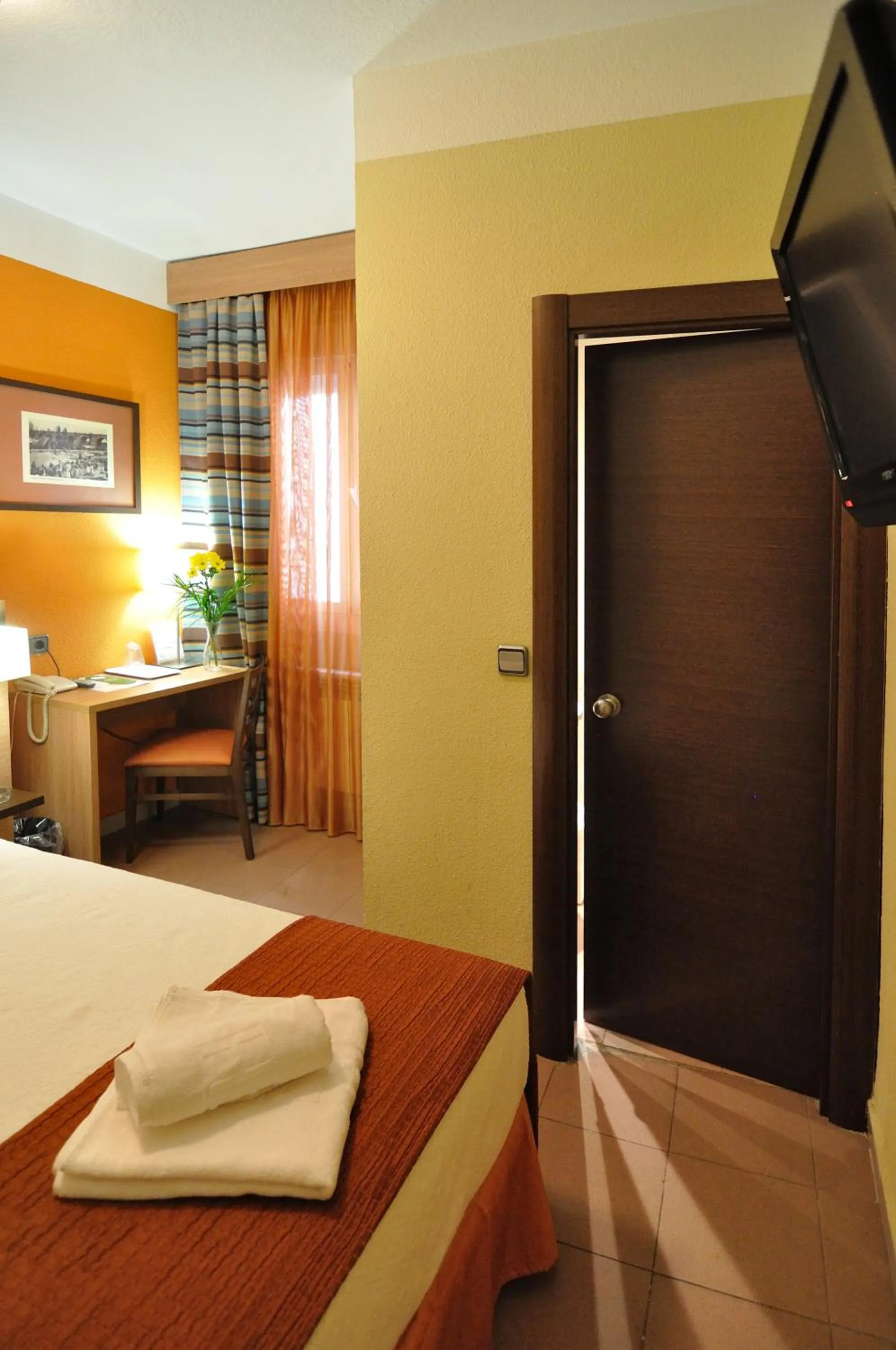 Bed in Hostal Ballesta