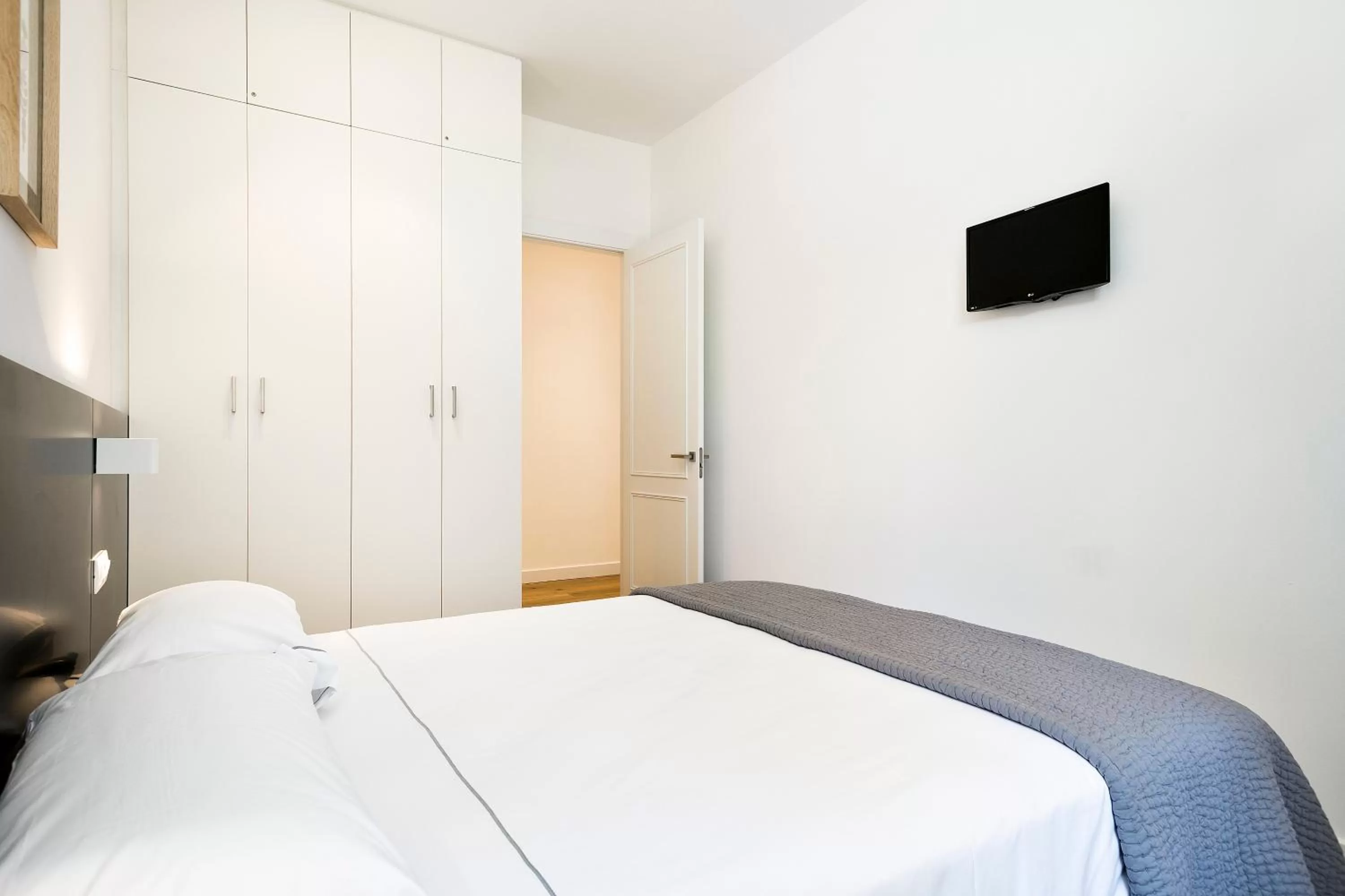 Bed in Murmuri Residence Mercader