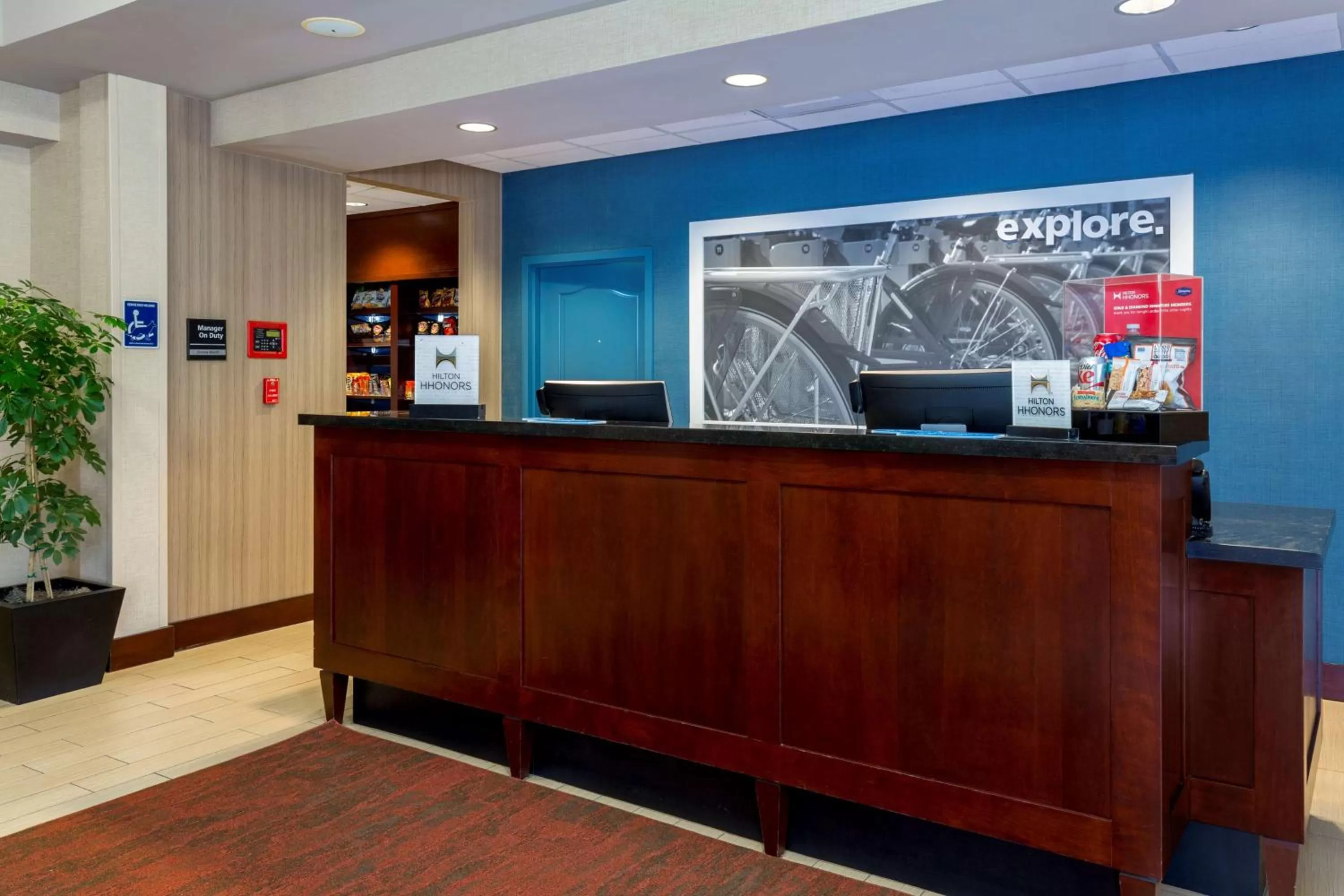 Lobby or reception in Hampton Inn Santa Barbara/Goleta