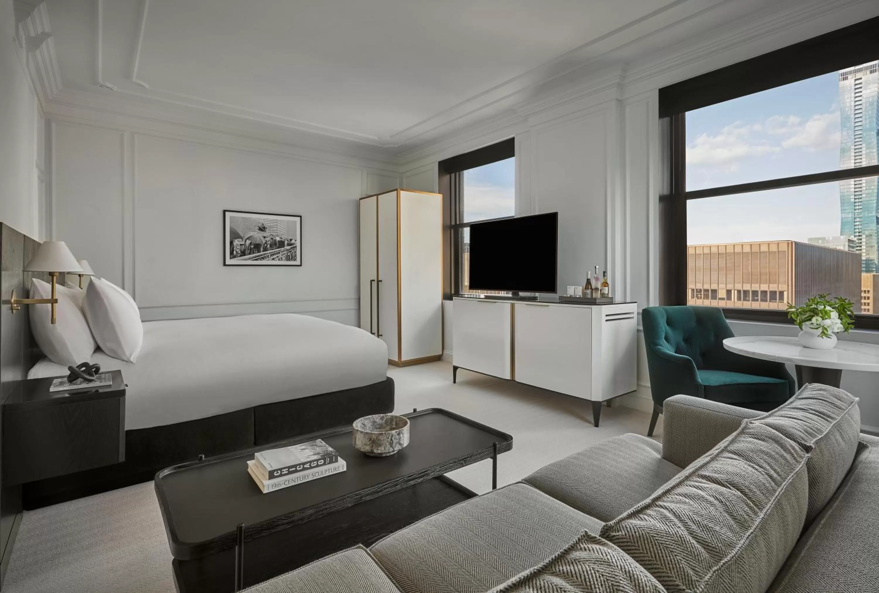 Bedroom, Bed in Pendry Chicago