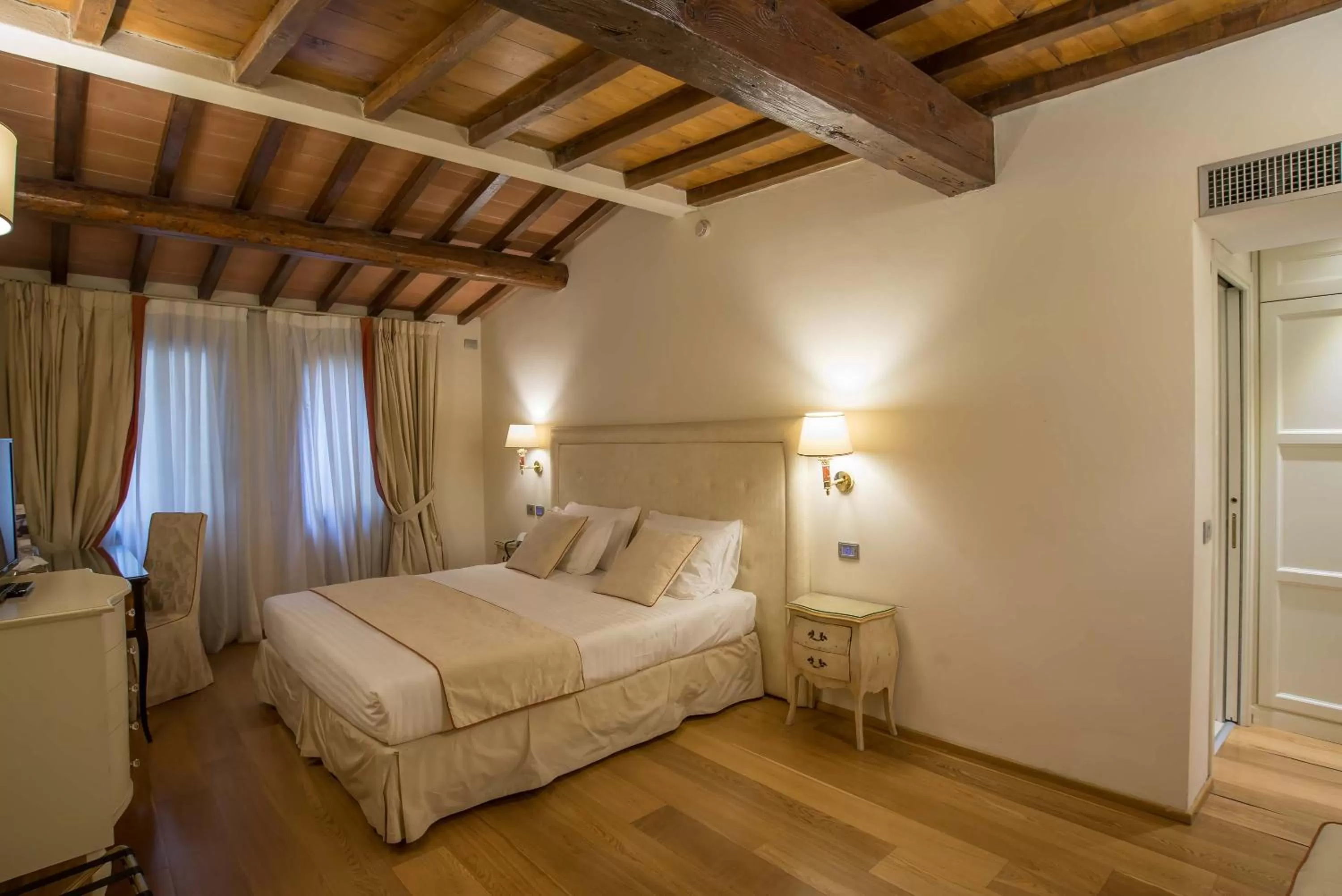 Photo of the whole room, Bed in Hotel Atlantic Palace