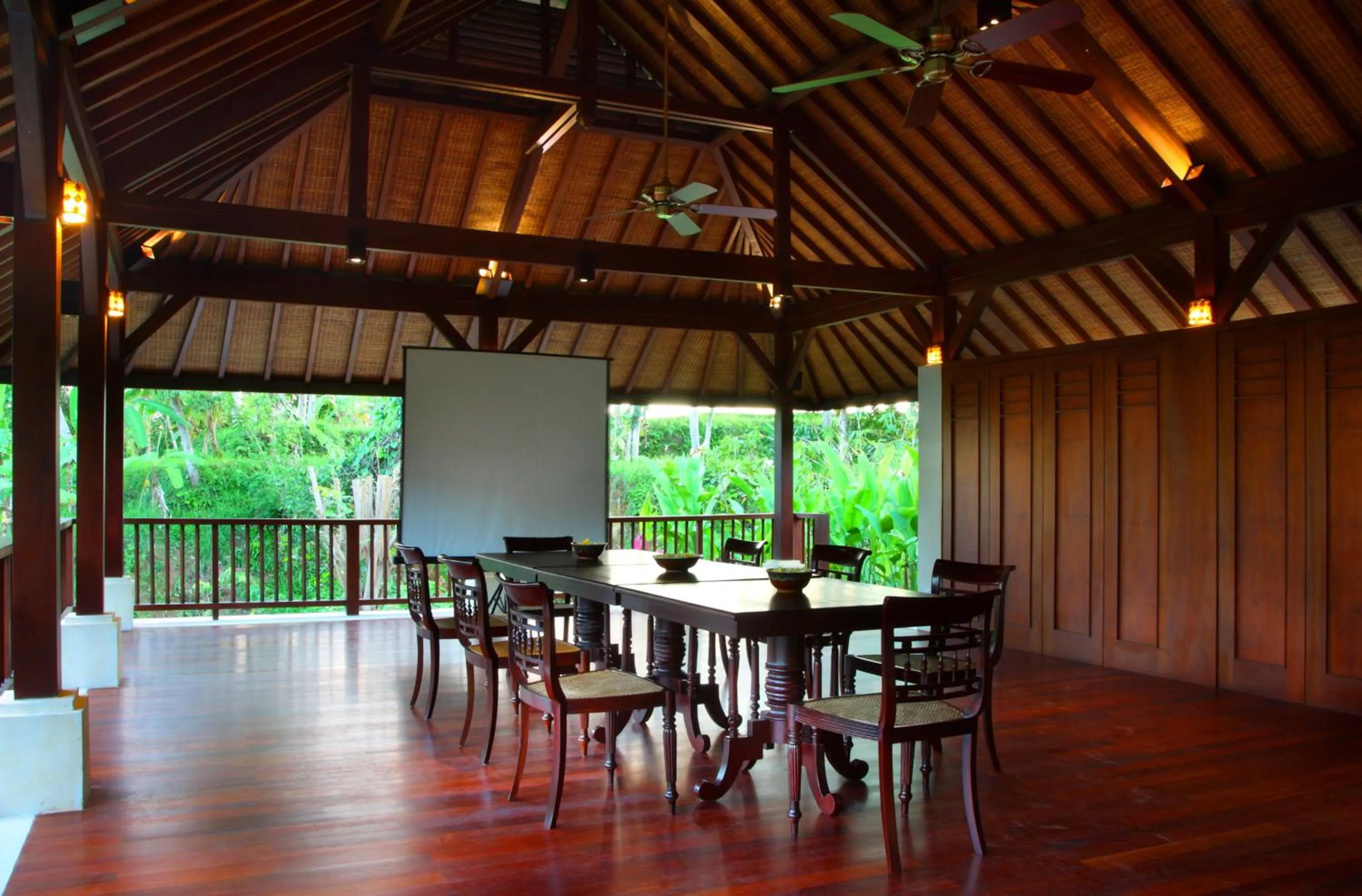 Business facilities in BeingSattvaa Luxury Ubud