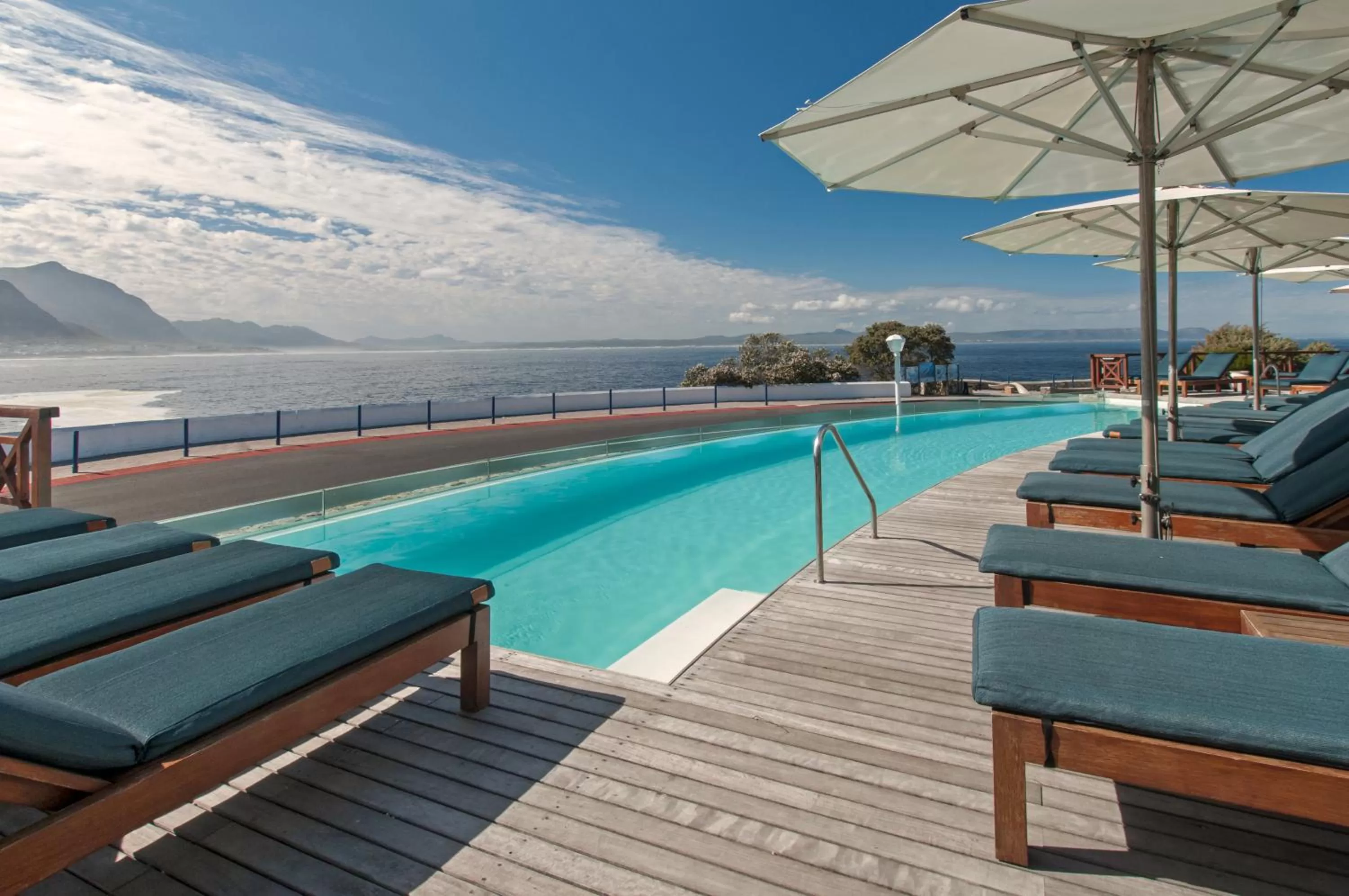 Swimming Pool in Harbour House Hotel - Manor House