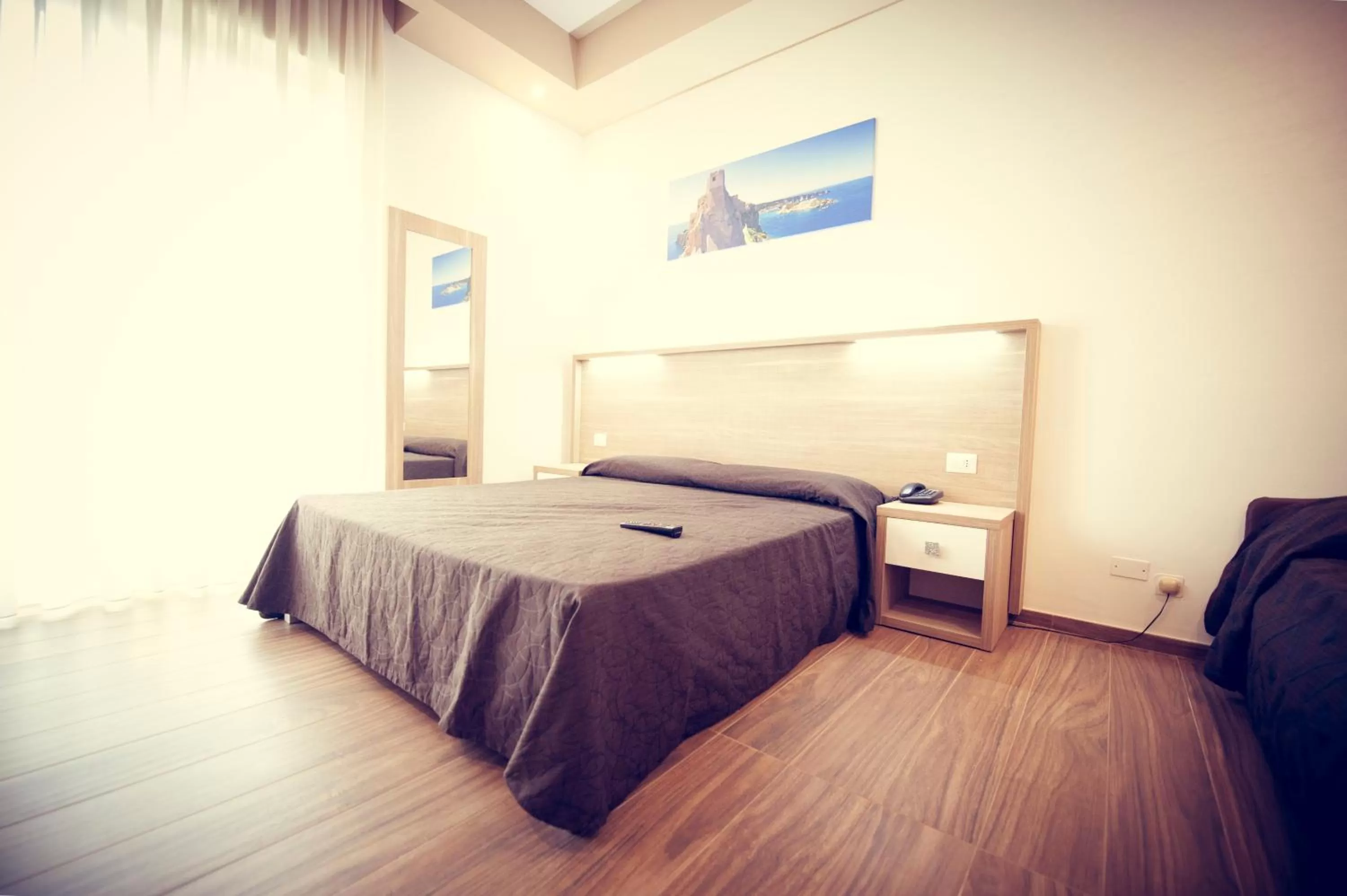 Photo of the whole room, Bed in Hotel Fini