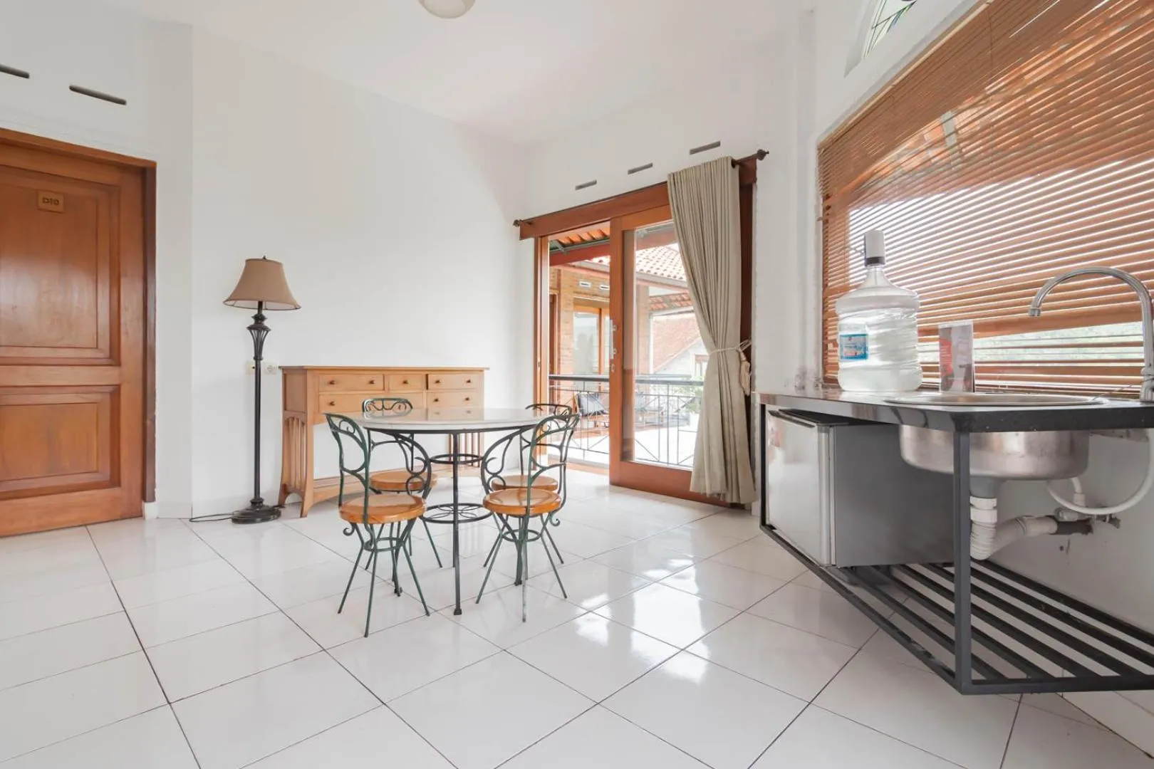 Other in RedDoorz Plus near Dago Pakar