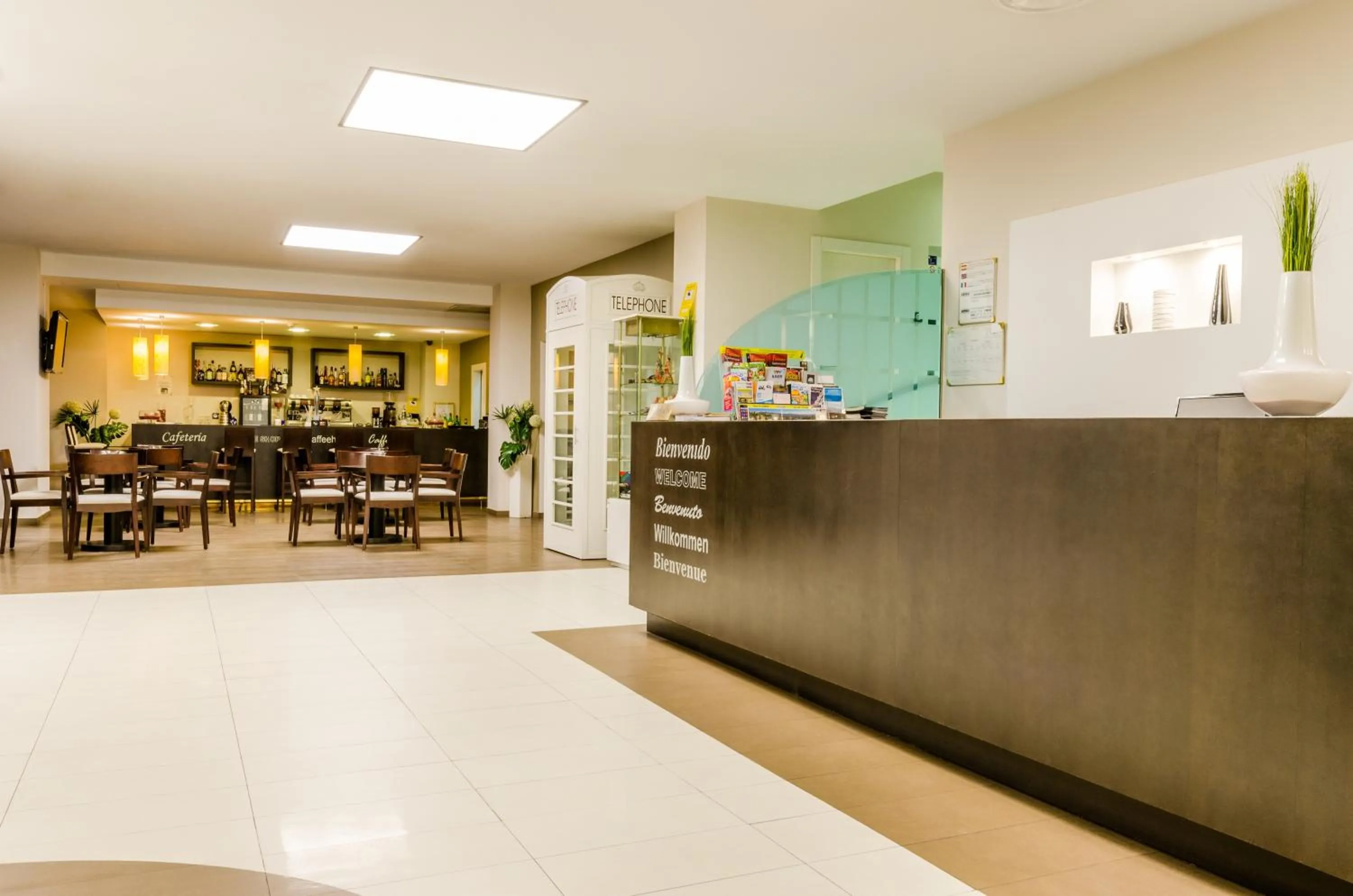 Lobby or reception in Don Juan