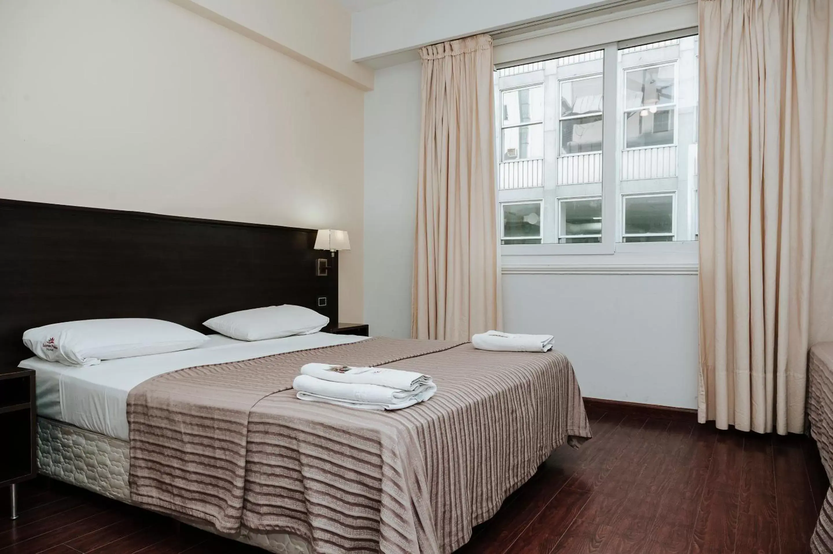 Quadruple Room in Tucuman Palace Hotel Quadruple Room in Tucuman Palace Hotel