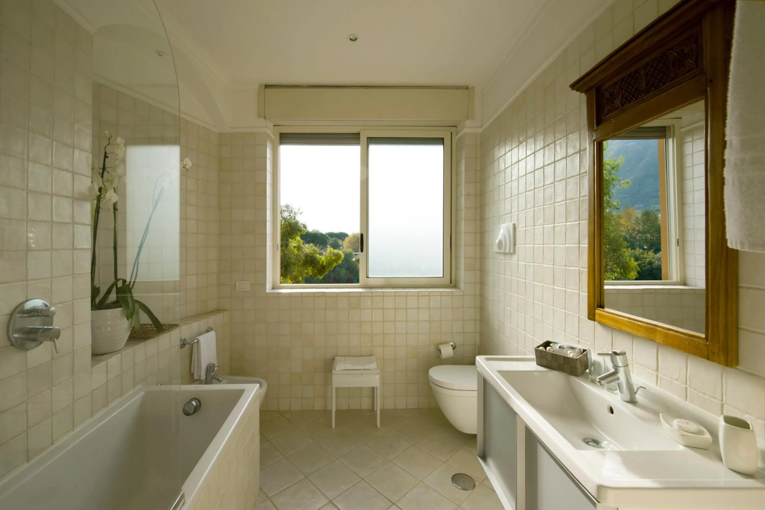 Bathroom in Hotel dei Congressi