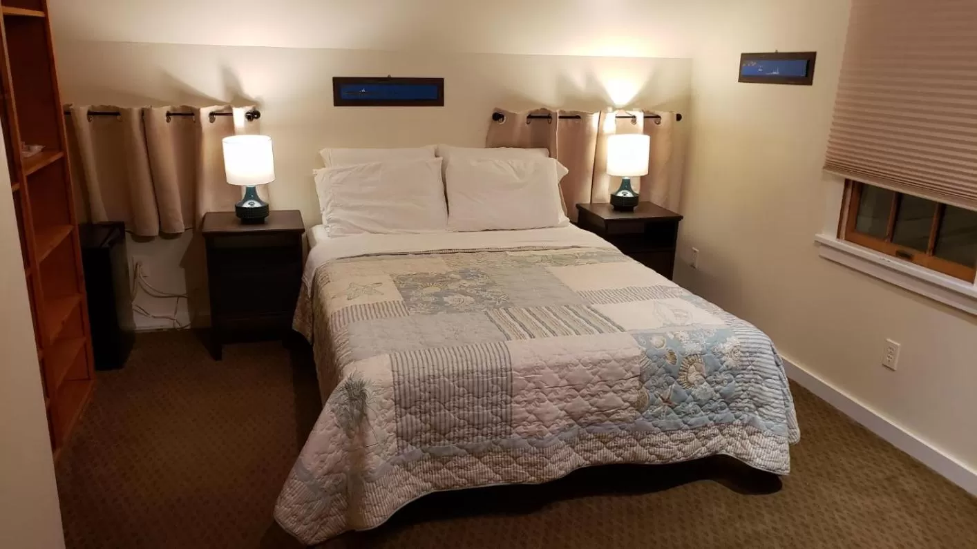 Bedroom, Bed in Come As You Are Inn LLC