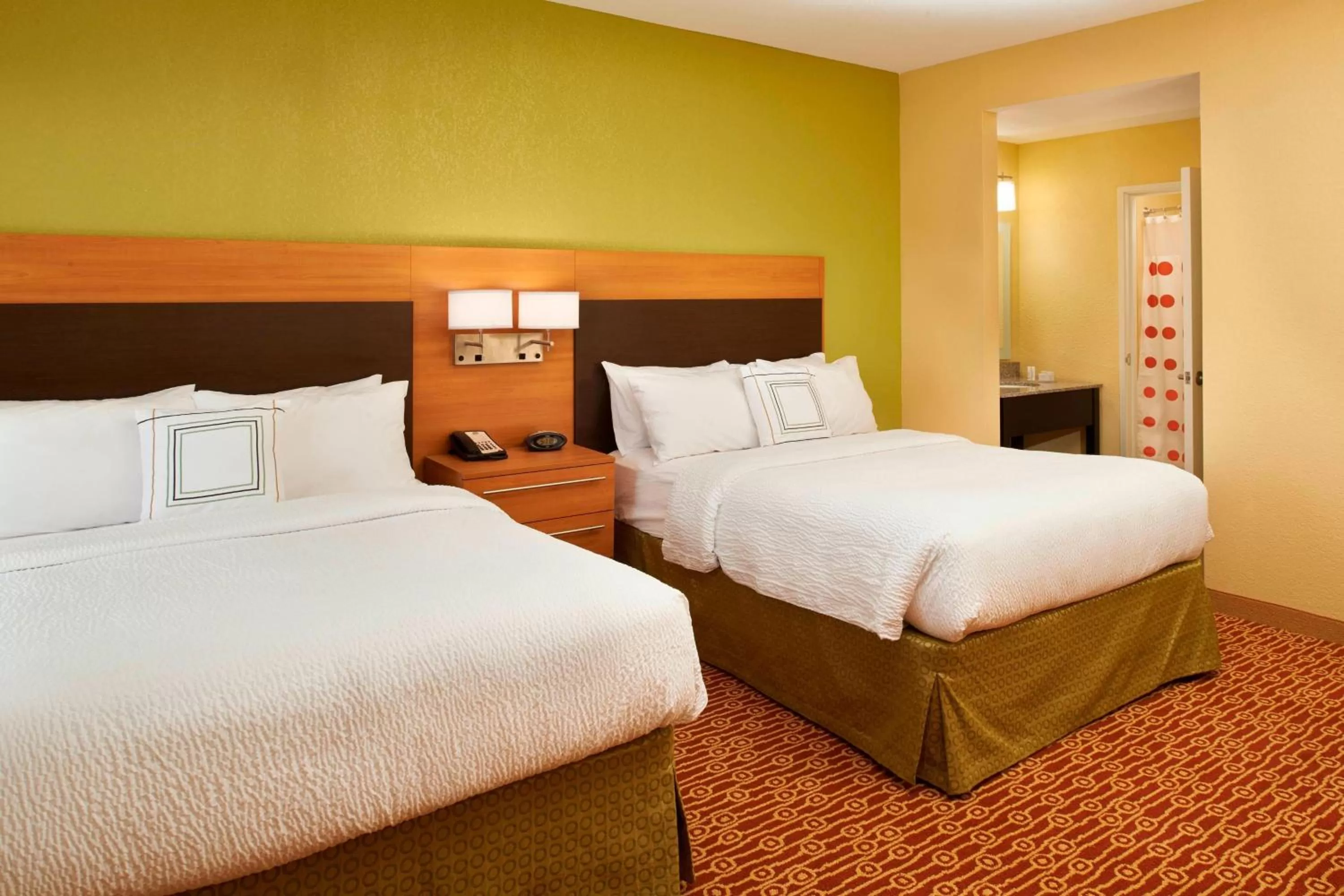 Photo of the whole room, Bed in TownePlace Suites by Marriott Saginaw
