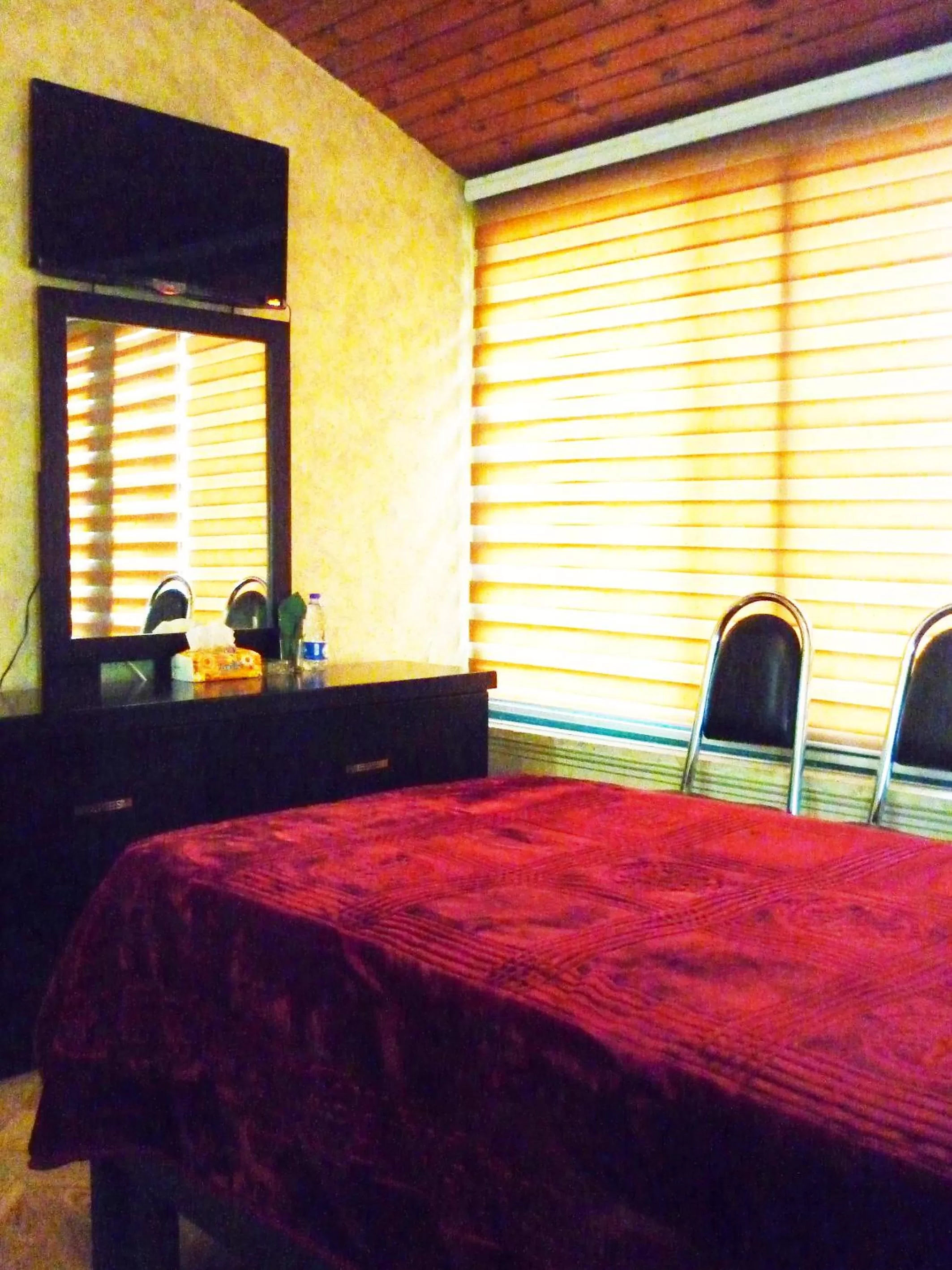 Shower in Isra Hotel