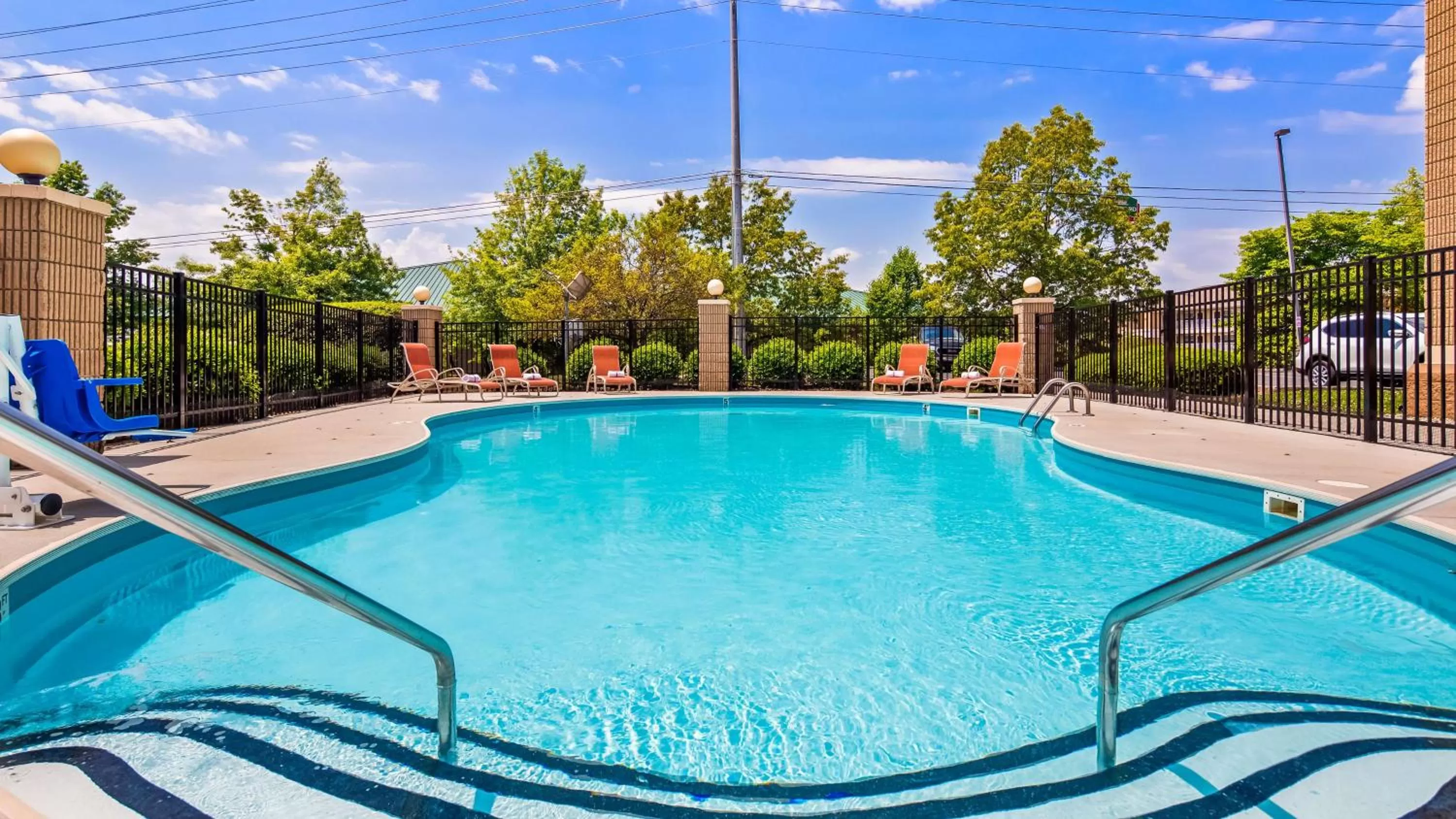 Activities in Best Western Plus Knoxville Cedar Bluff
