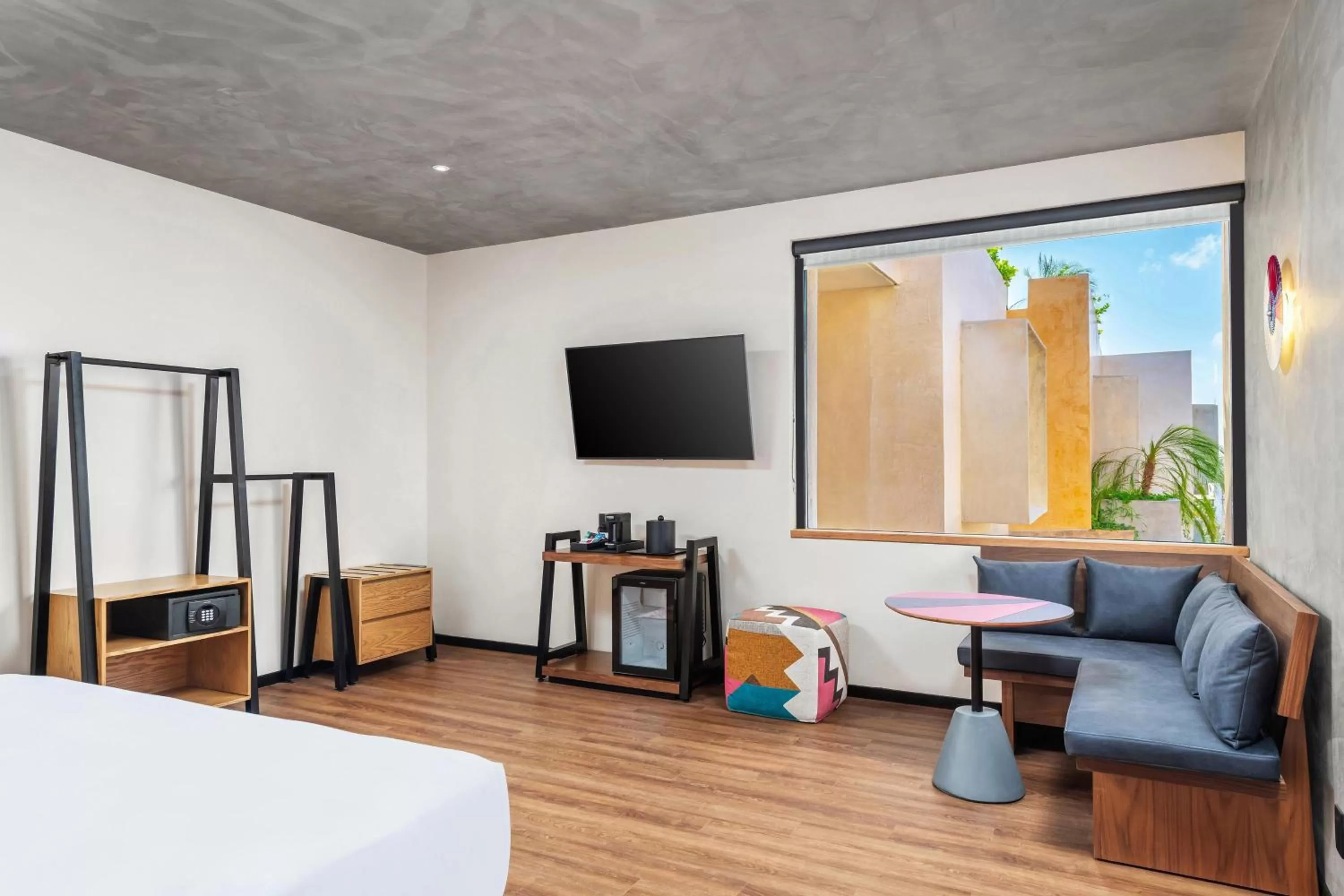 Bedroom, Bed in Aloft Tulum