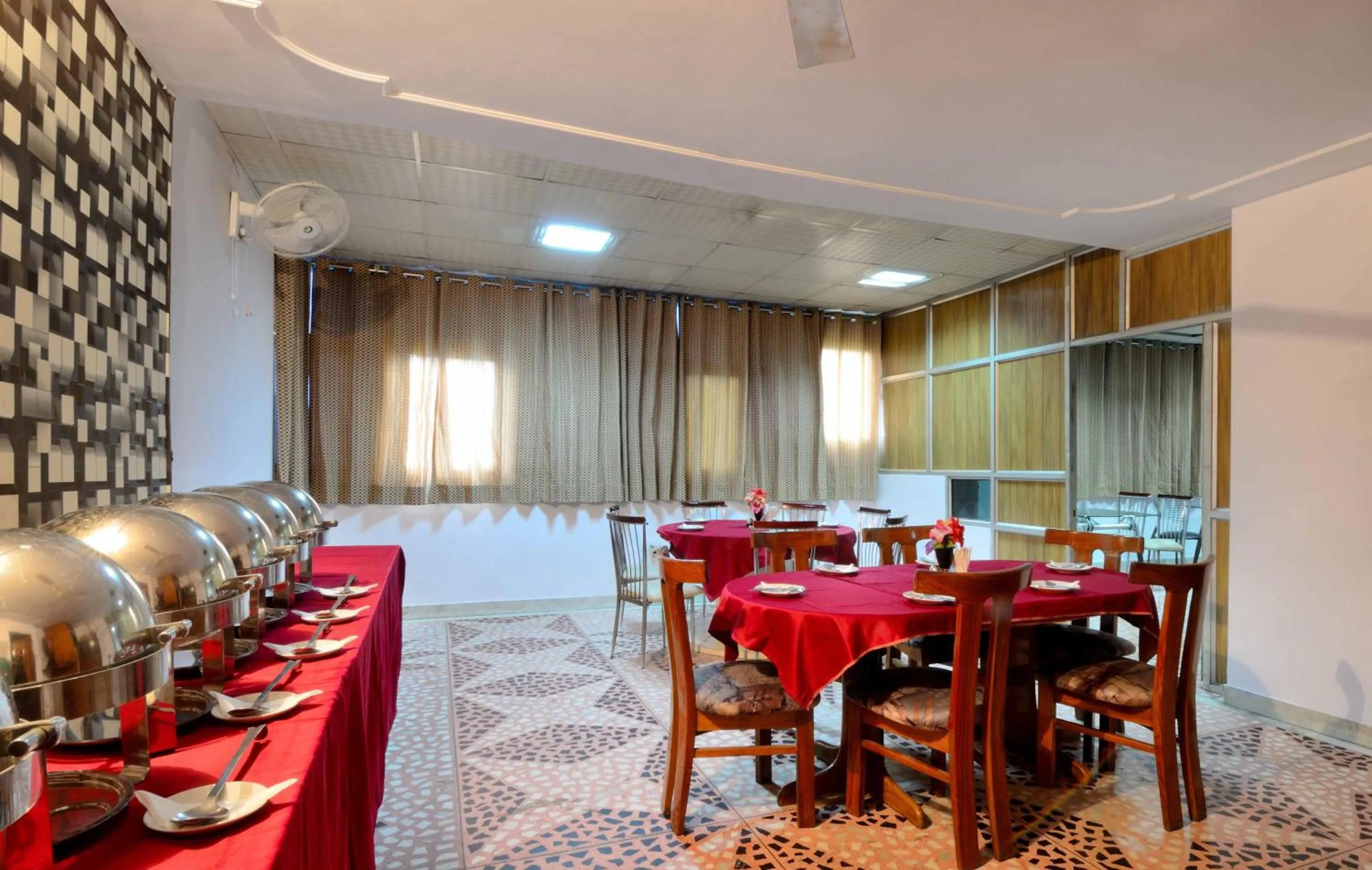 Property building in Hotel Pablas International, New Delhi, Near Metro