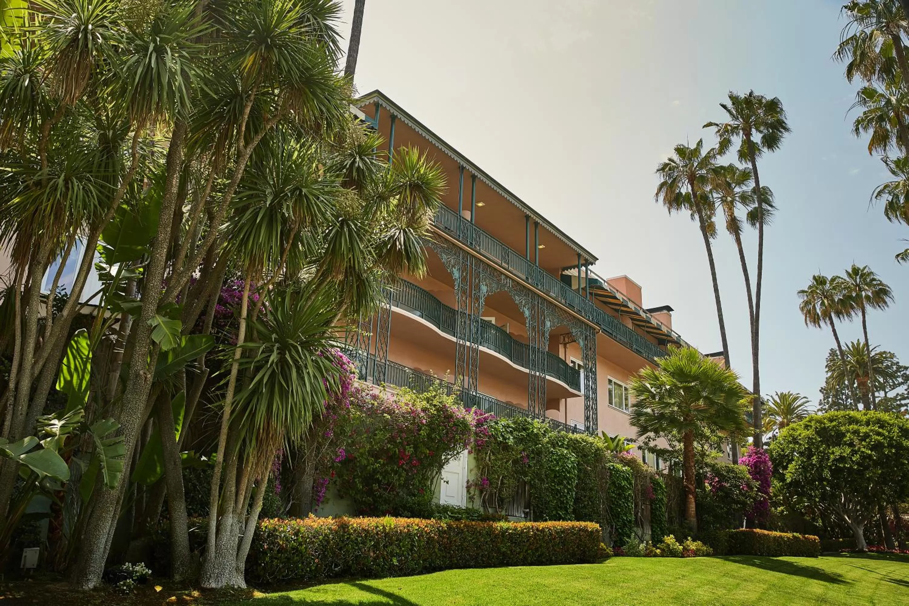 Property building in The Beverly Hills Hotel - Dorchester Collection