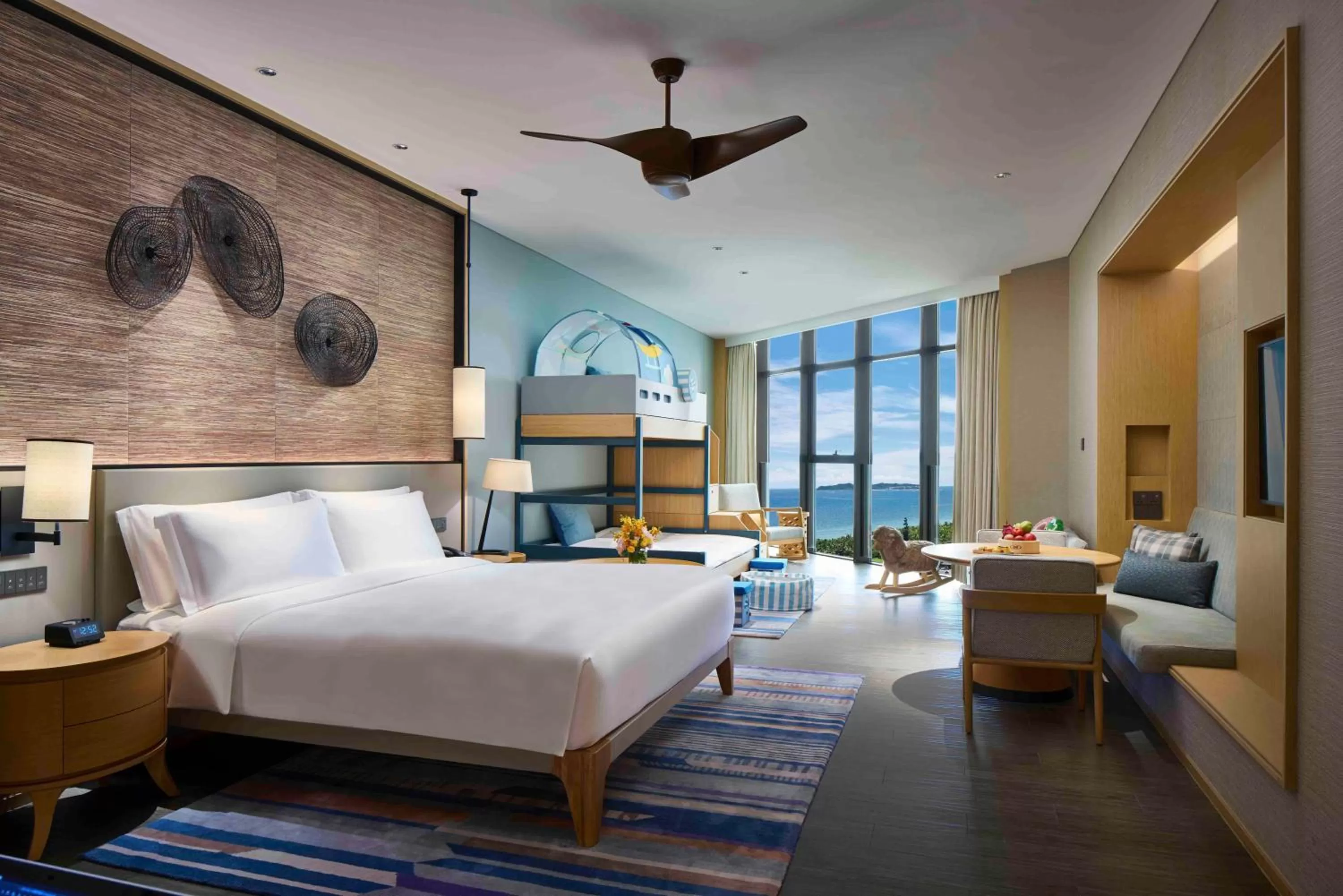 Photo of the whole room, Bed in Crowne Plaza Sanya Haitang Bay Resort by IHG
