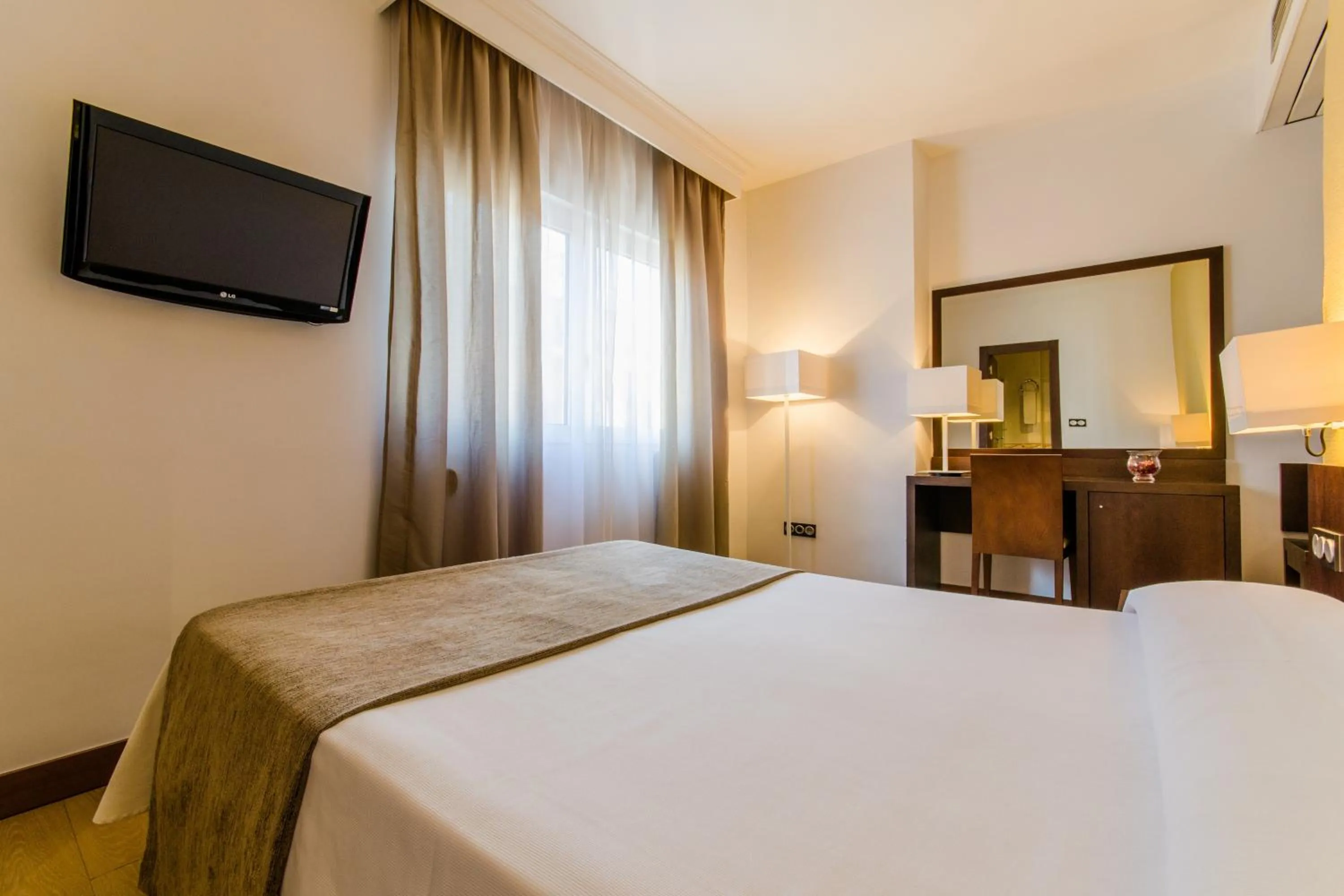 Bedroom, Bed in Don Juan