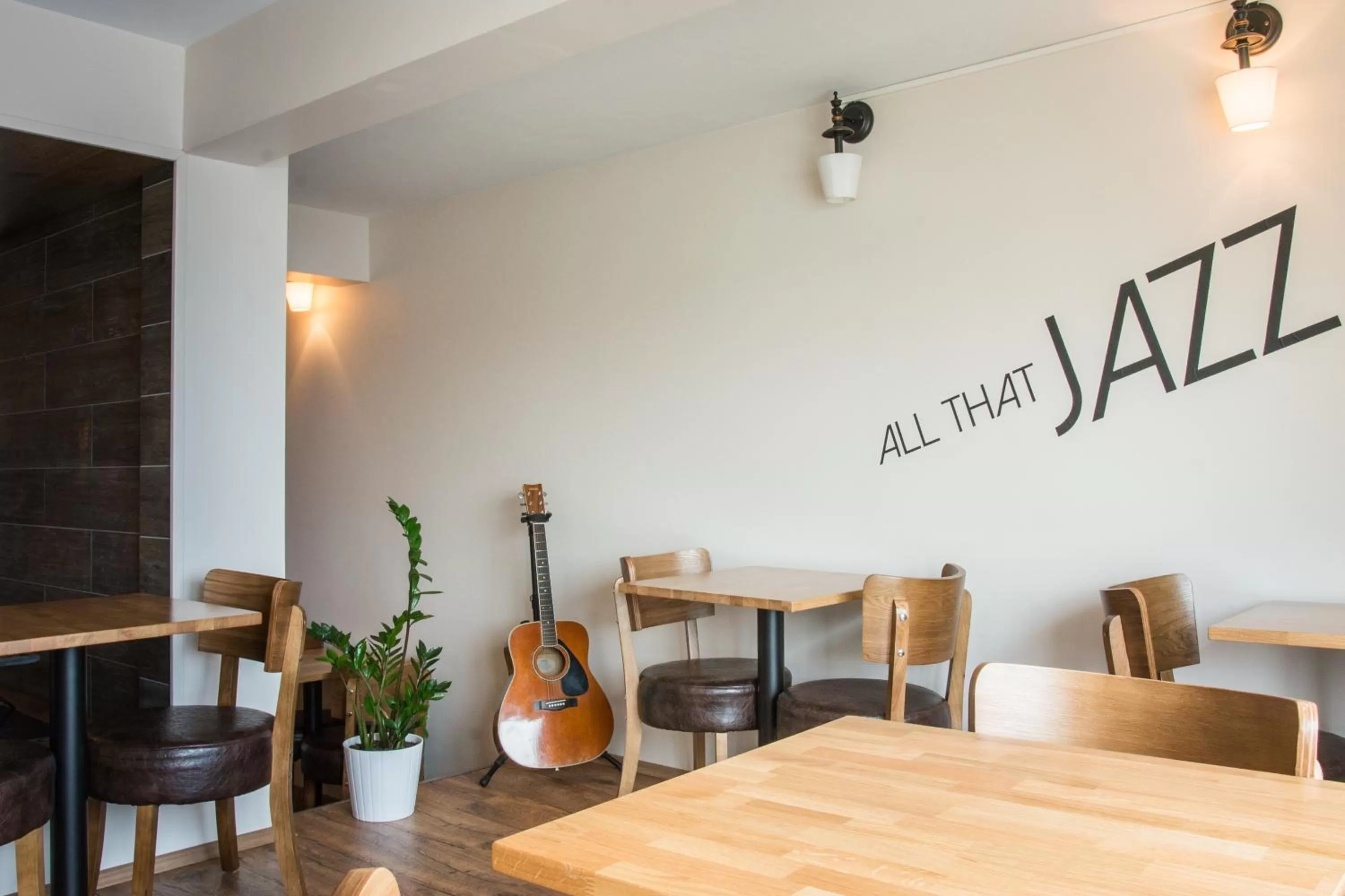 Hotel Jazz - By Keflavik Airport - Reykjavik - Iceland