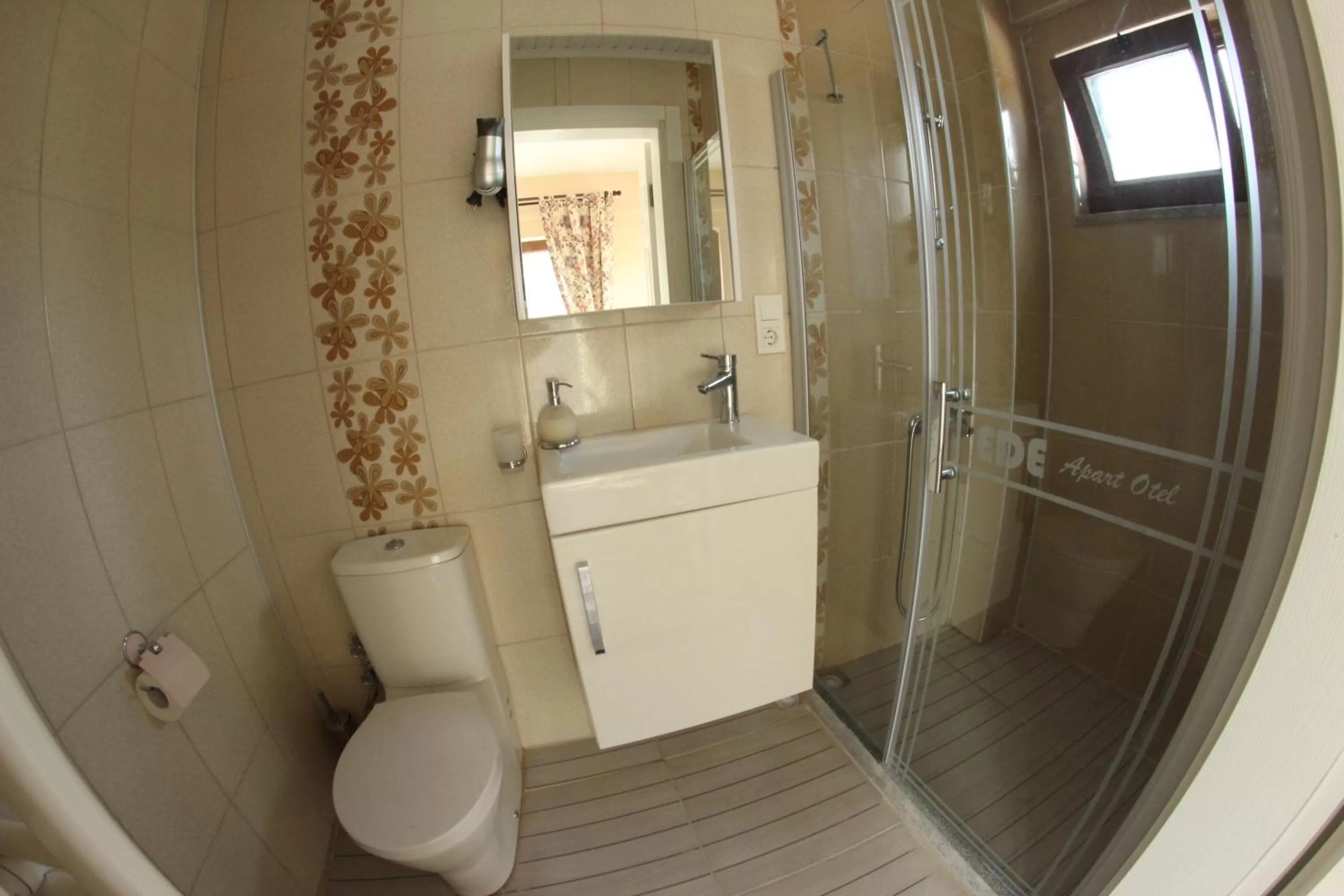 Bathroom in Ede Apart Otel