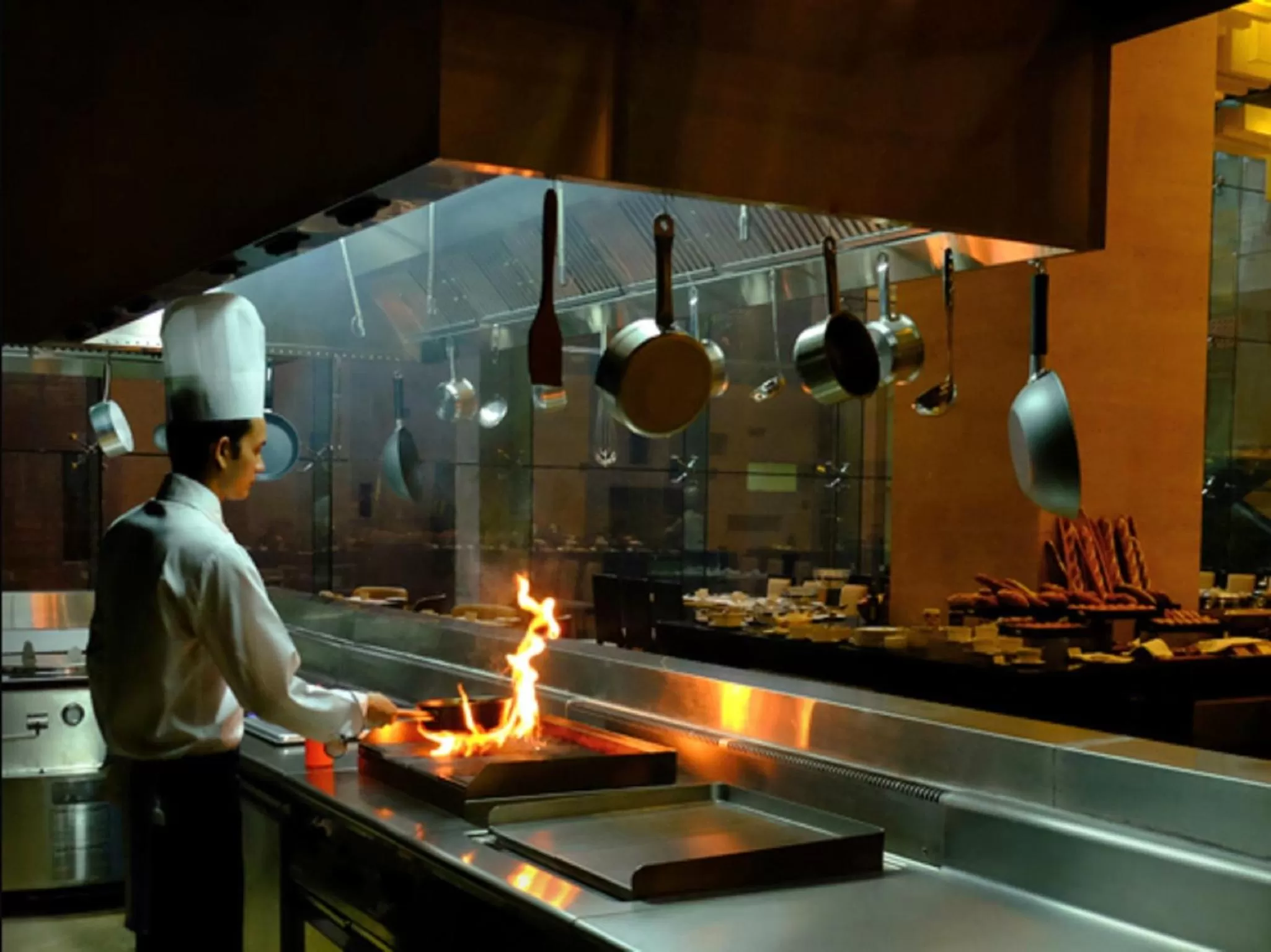 Restaurant/places to eat in Radisson Blu Chattogram Bay View