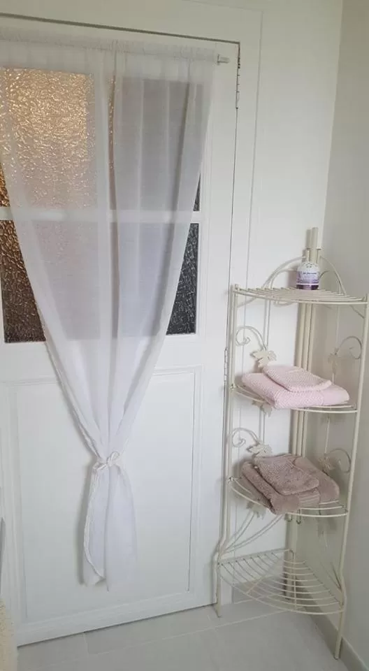 Bathroom in Le Manoir du Gouverneur