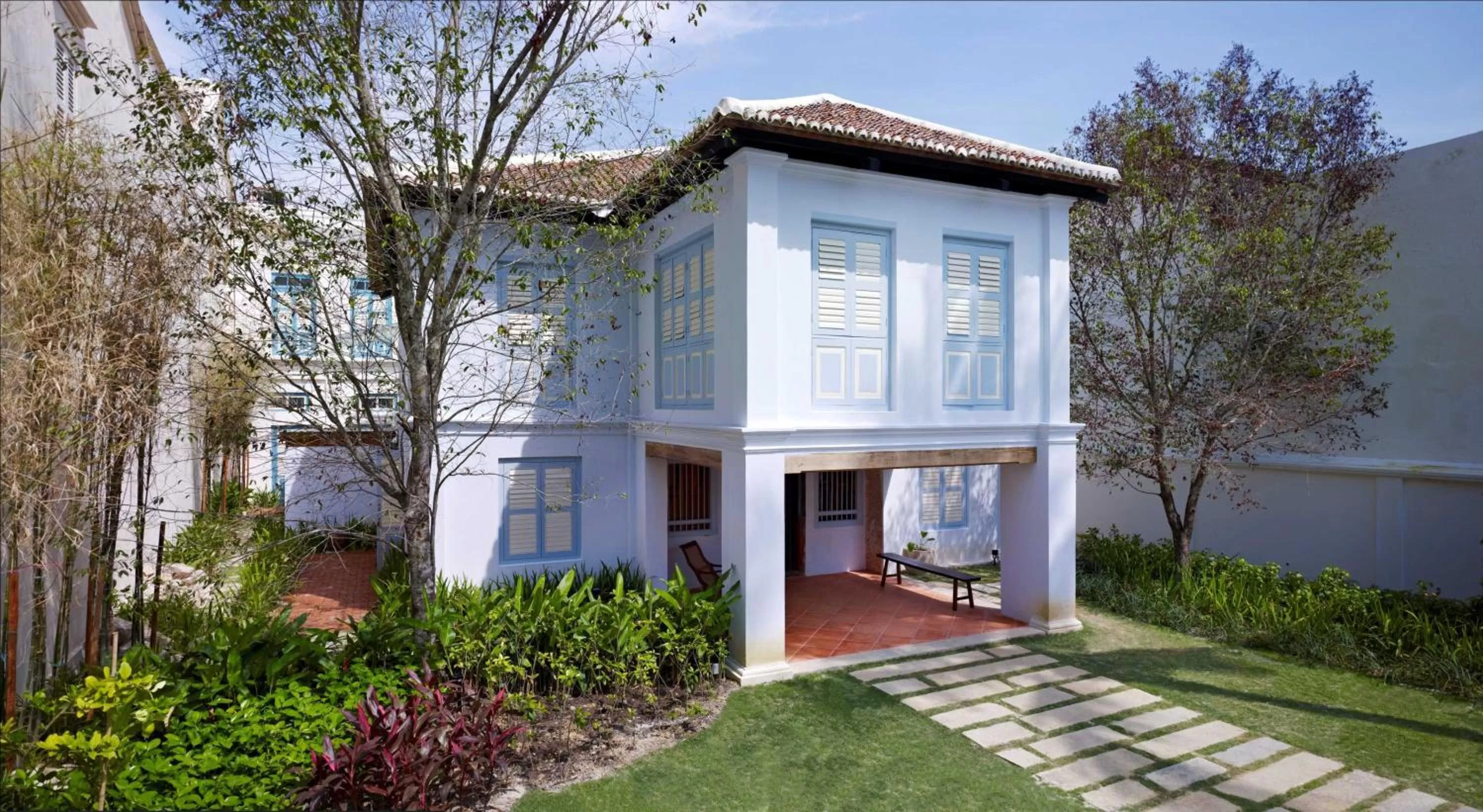 Property building in 23 Love Lane Hotel