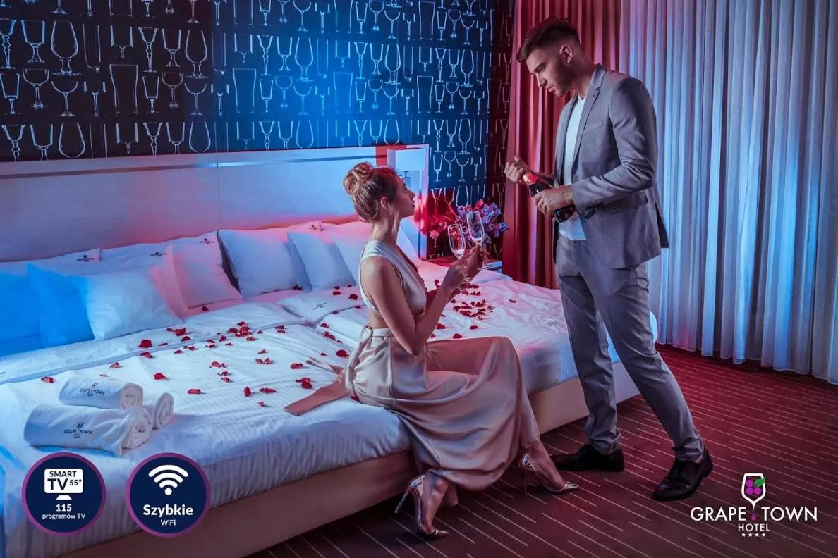 Bed in Grape Town Hotel - Park79