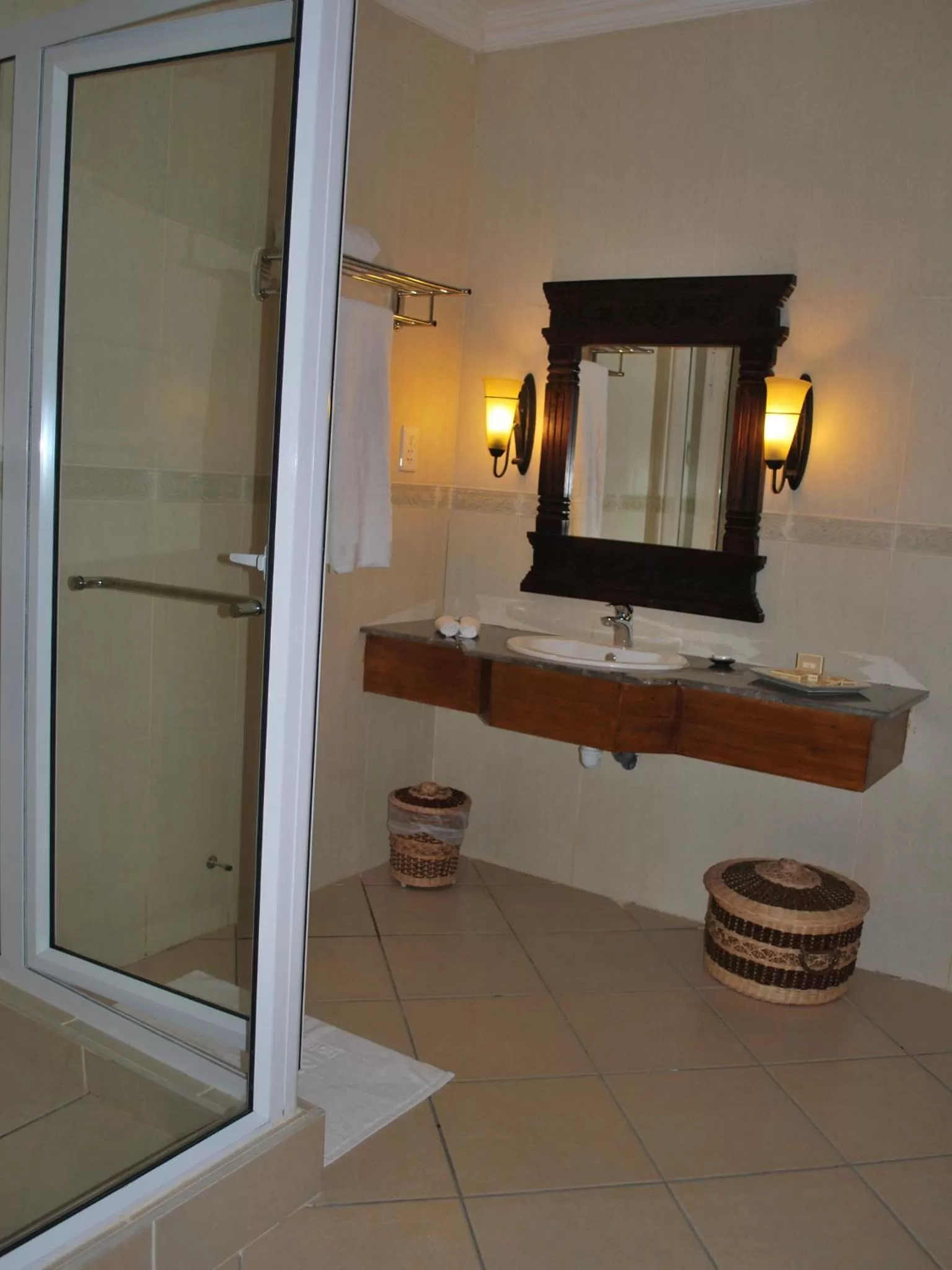 Bathroom in Aanari Hotel & Spa- Mauritius