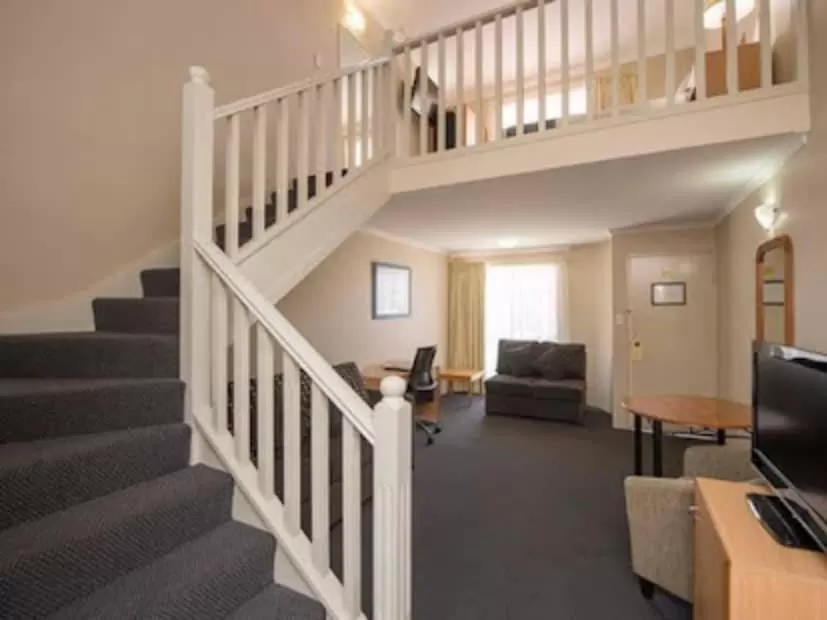 Harbour Sails Motor Inn