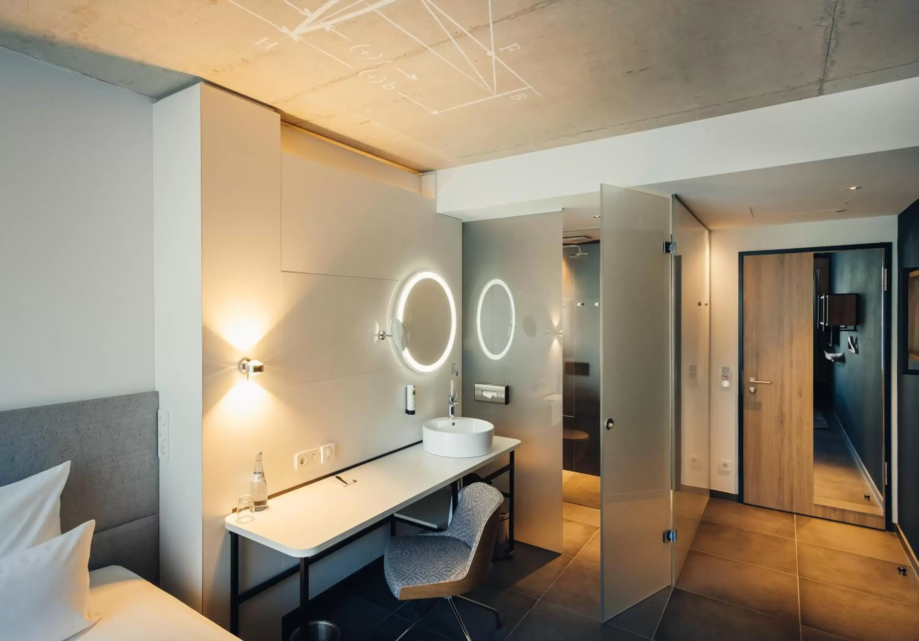 Single Room in VILOTEL - Hotel & Restaurant Single Room in VILOTEL - Hotel & Restaurant