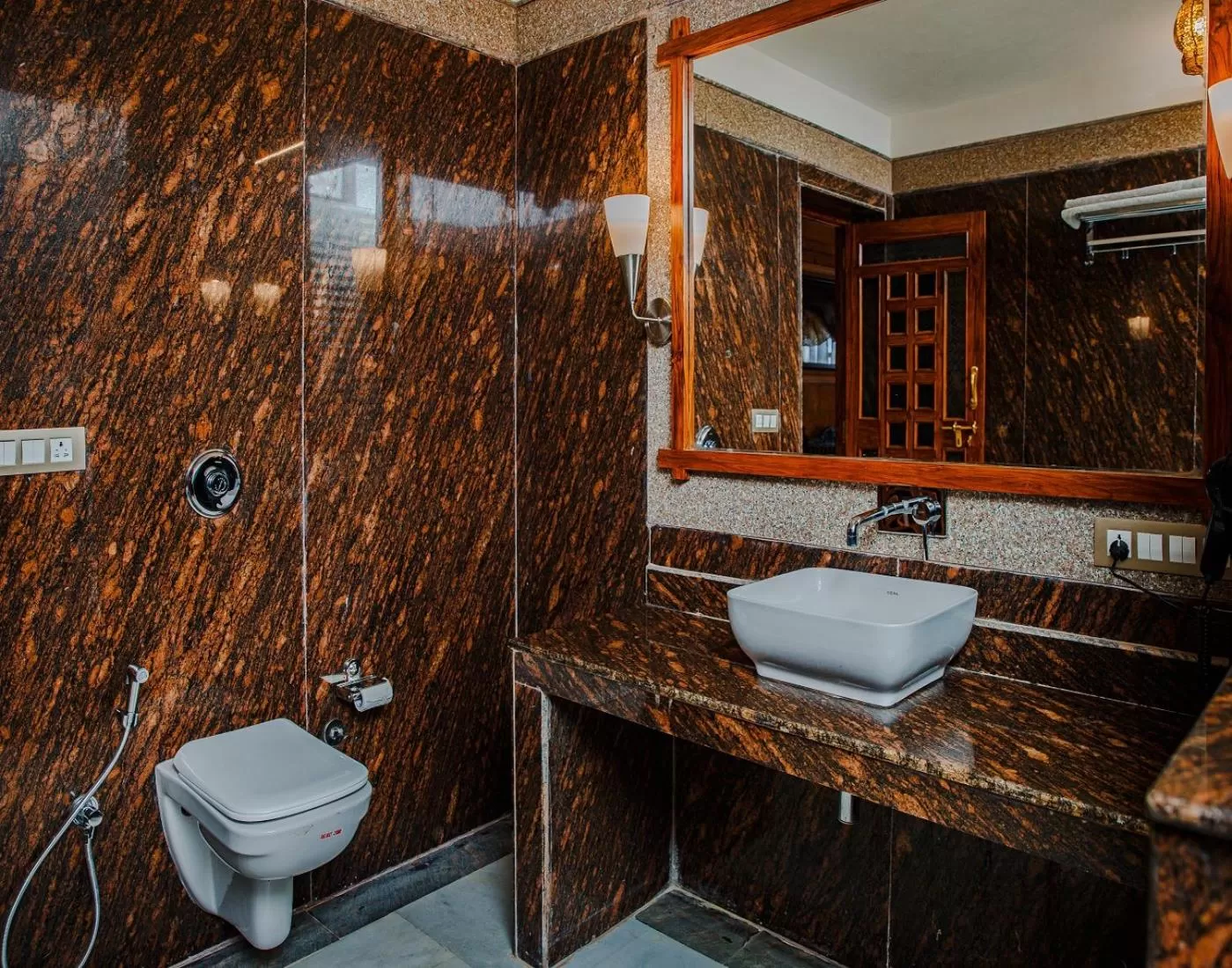 Bathroom in Hotel Lal Garh Fort And Palace