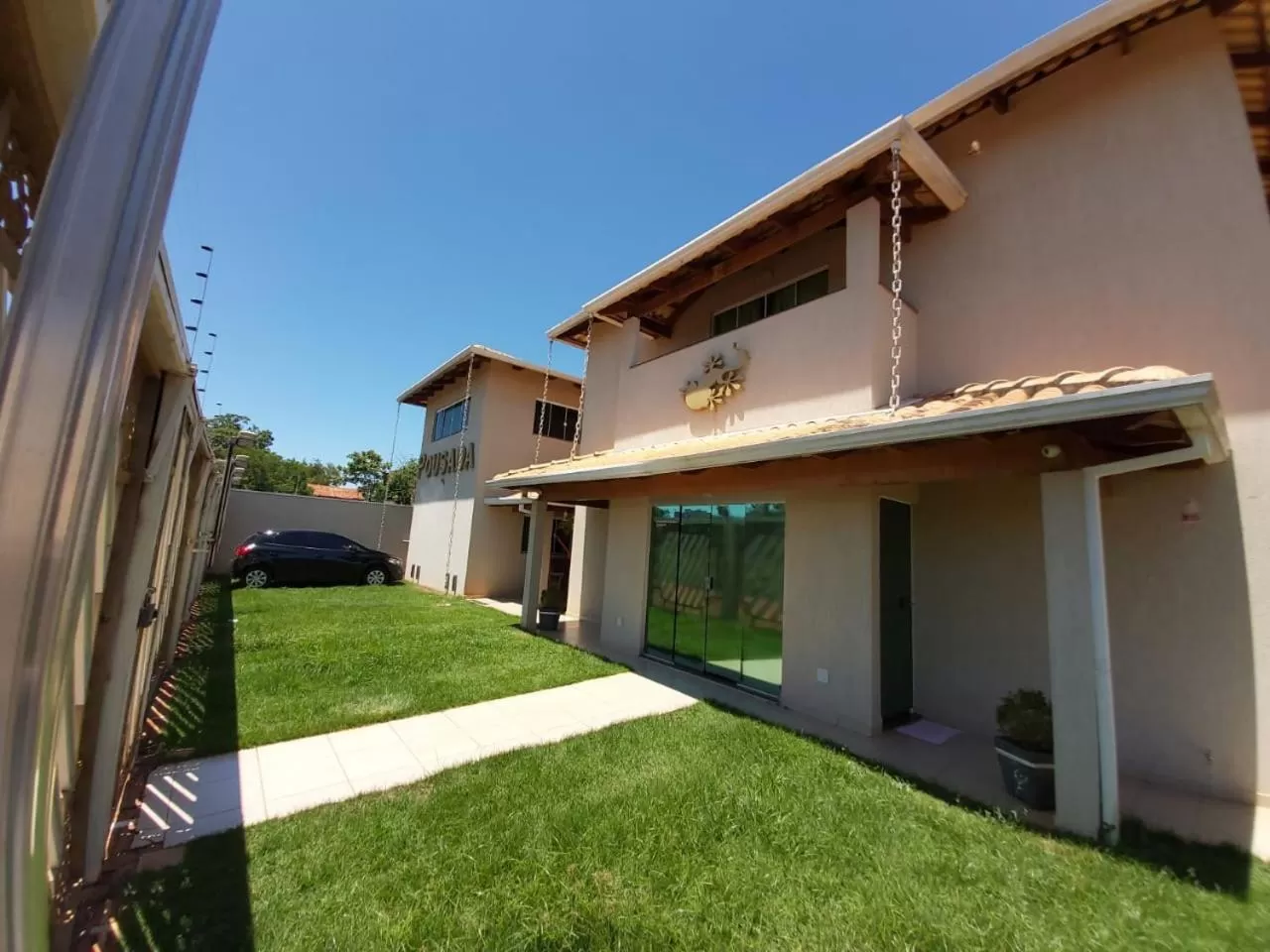 Facade/entrance in Pousada DuKalango